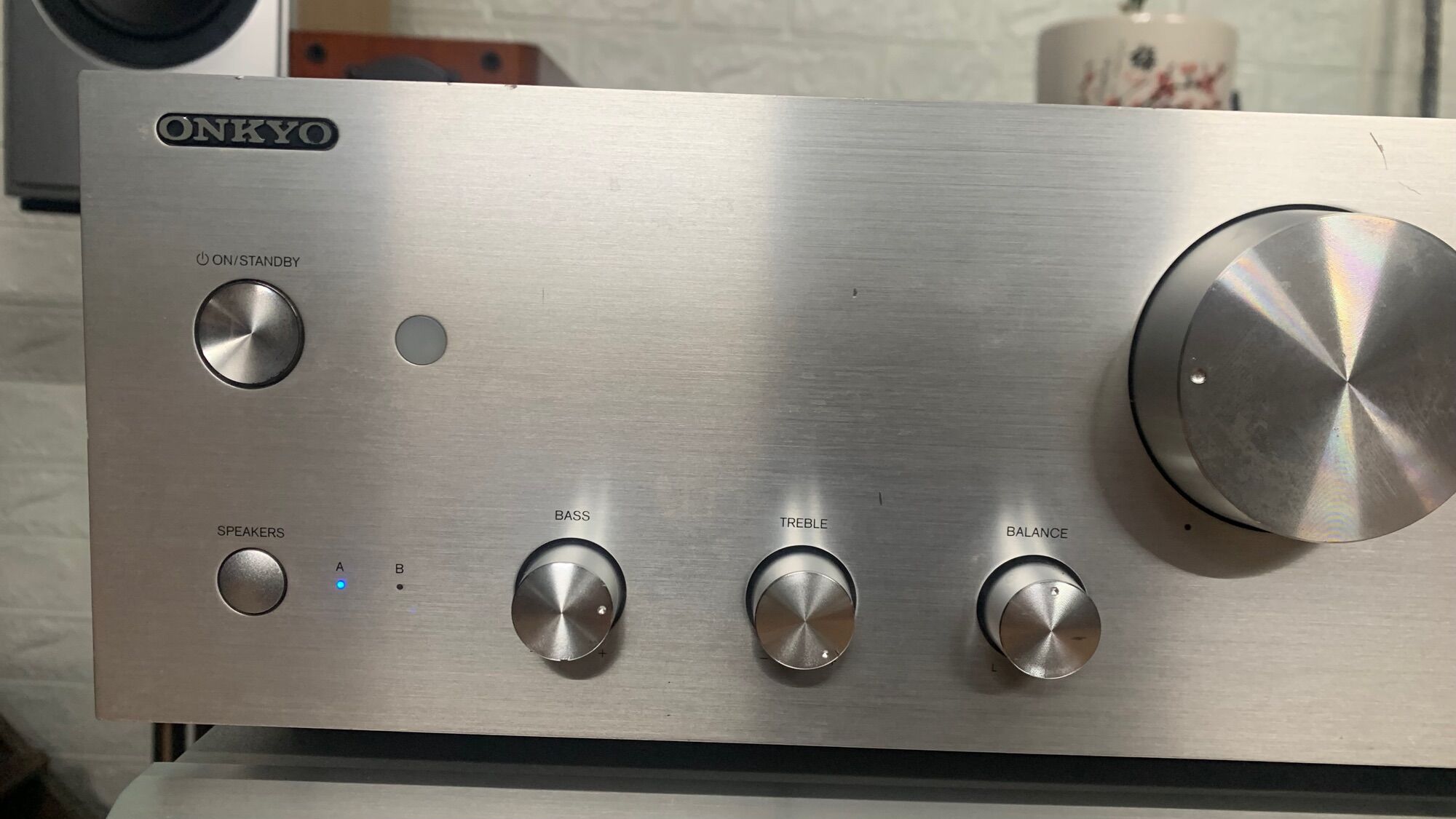 Amply Onkyo A-9050