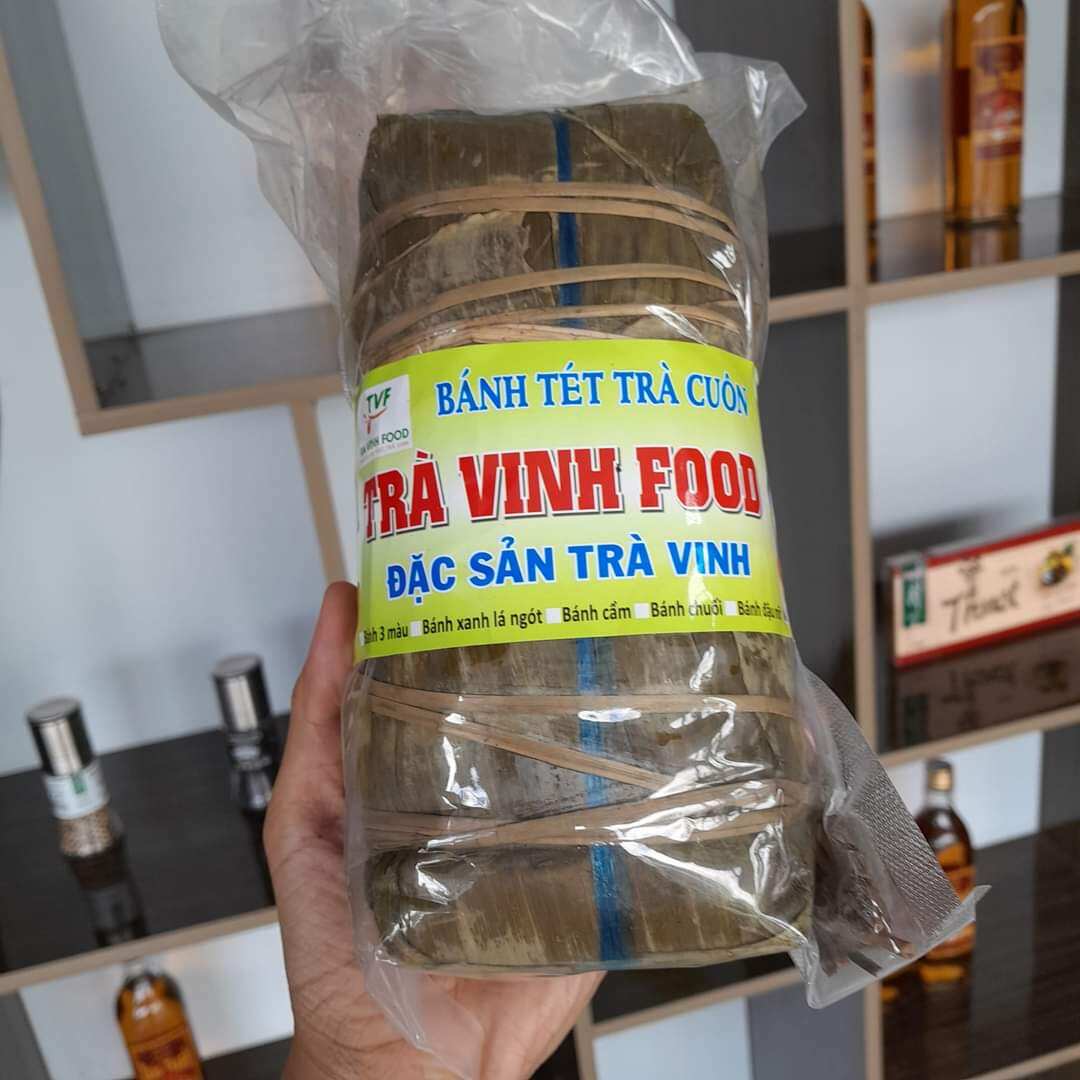 Bánh Tét Trà Cuôn Đậu Mỡ Và Bánh Ú