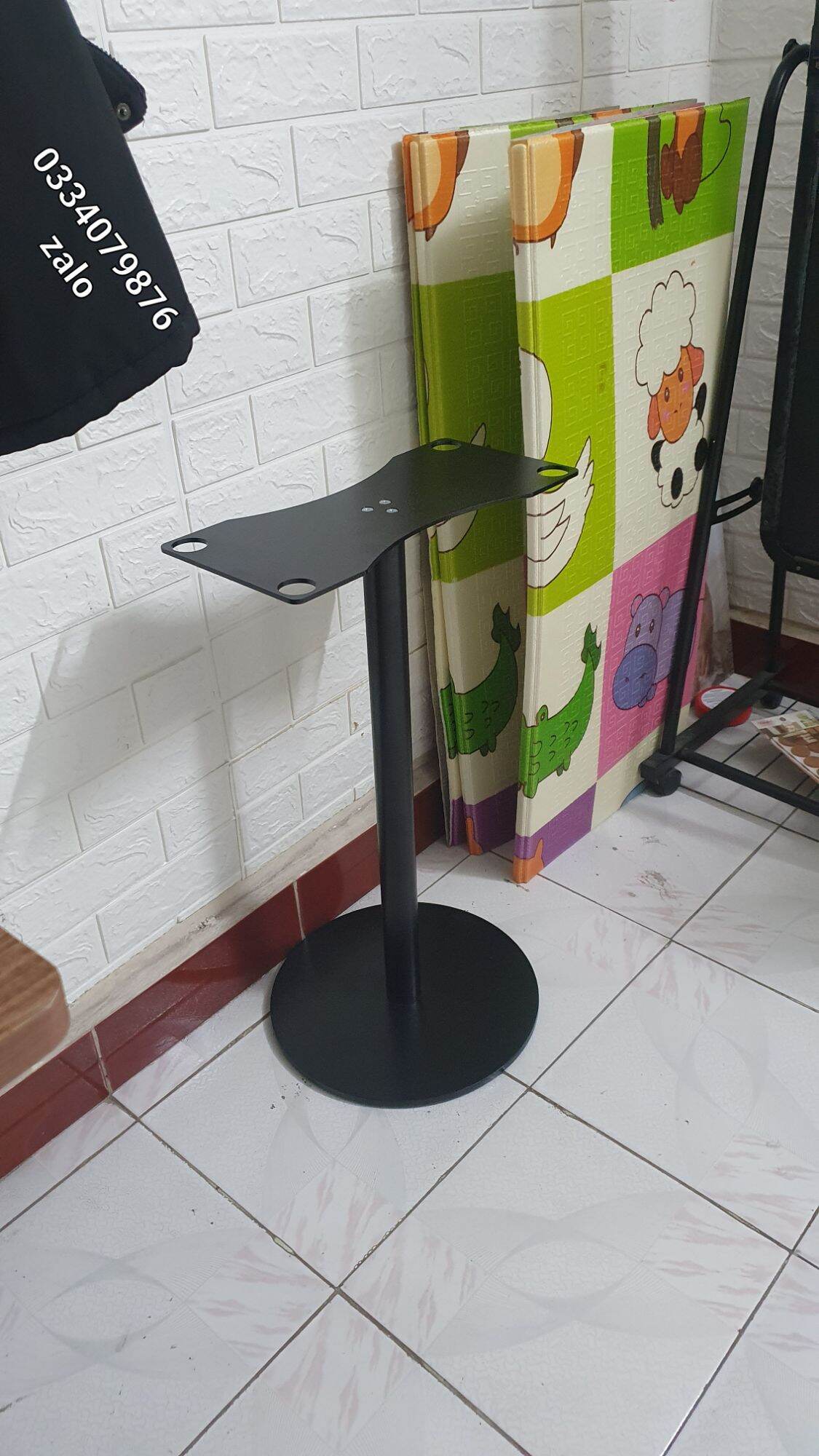 Chân loa Marshall stanmore 2 decor- sơn tĩnh điện