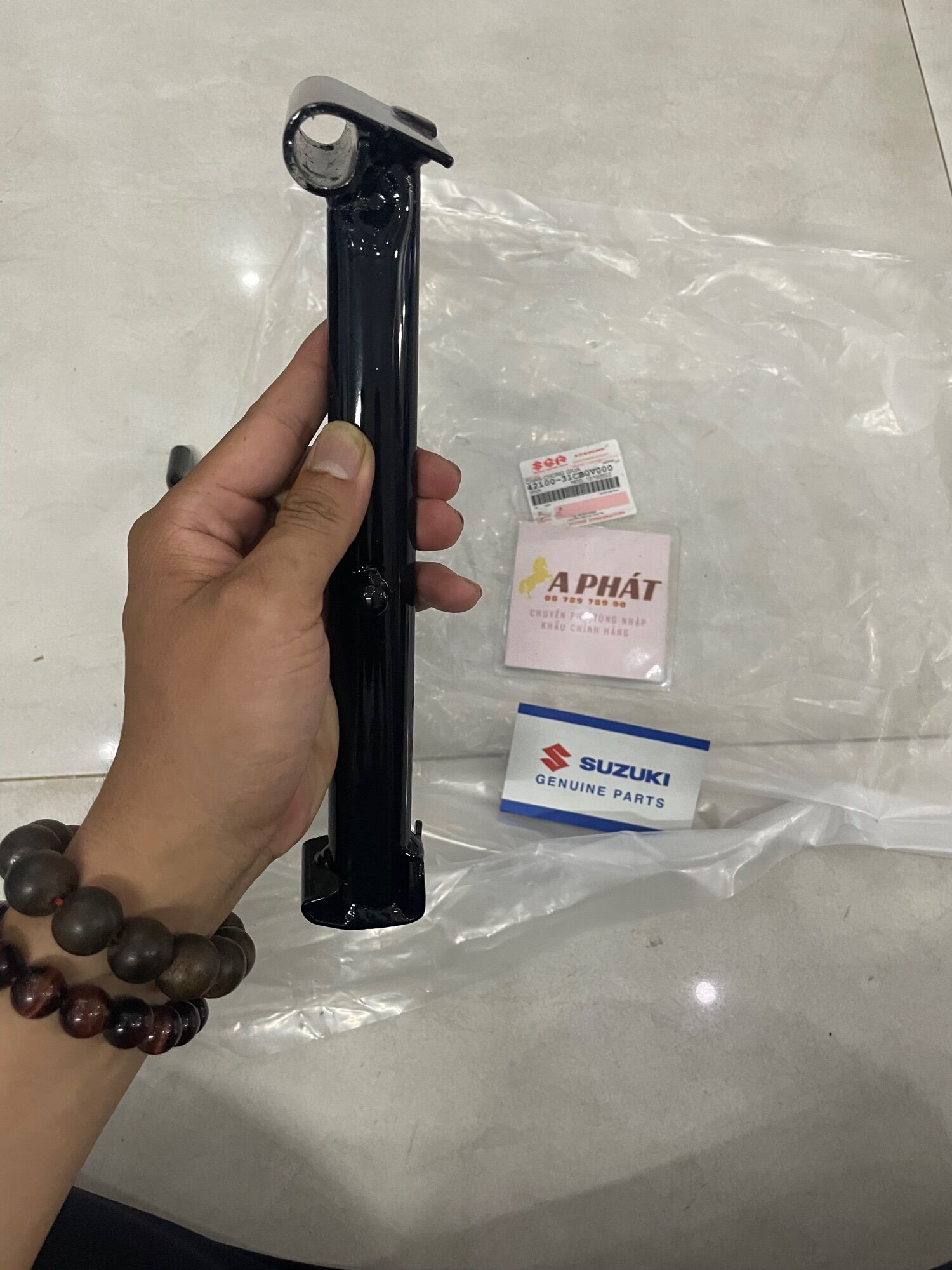 Chân chống giữa xe suzuki viva