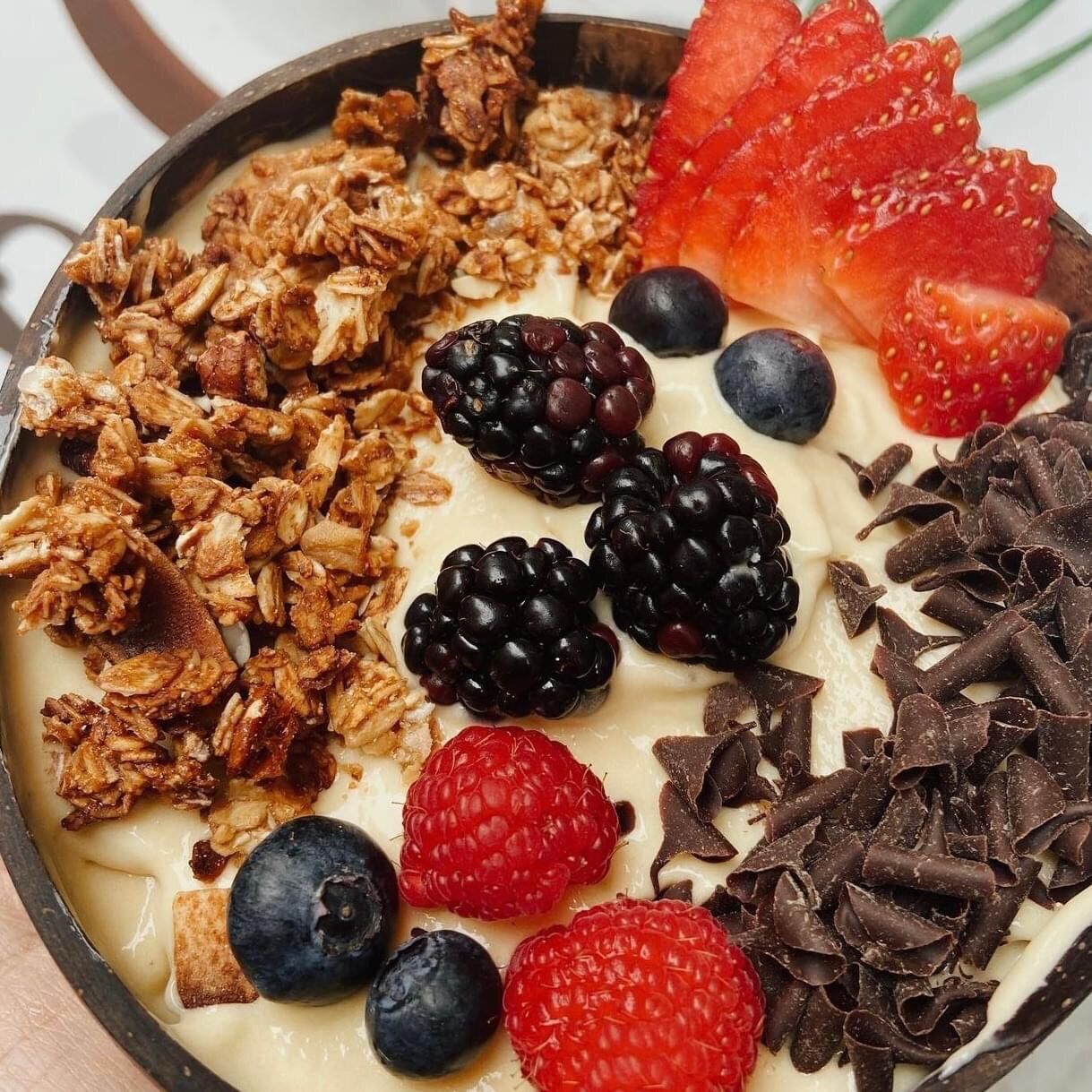 COMBO GRANOLA 500G+ GÁO KÈM MUỖNG XK