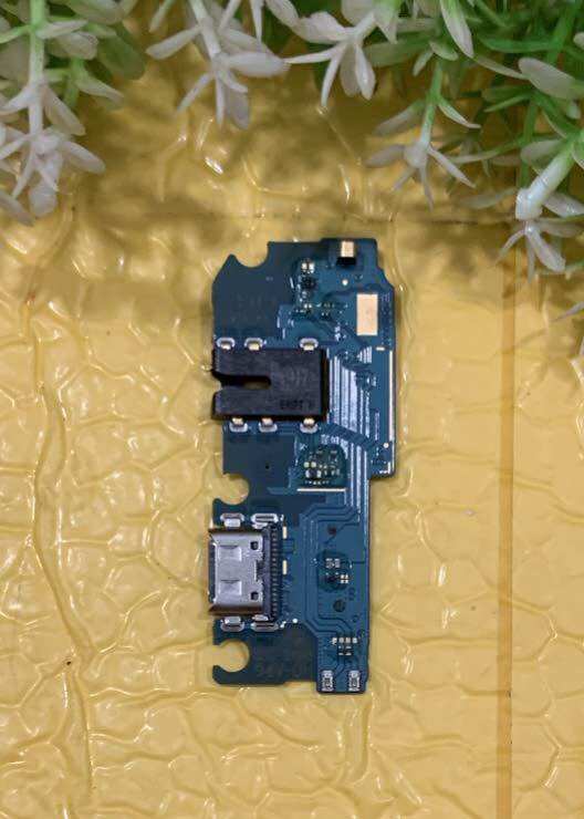 Cụm sạc samsung a12 xịn new / cụm bo mạch sach sam sung a12/a125f / bộ chân sạc sam sung a12 zin mới