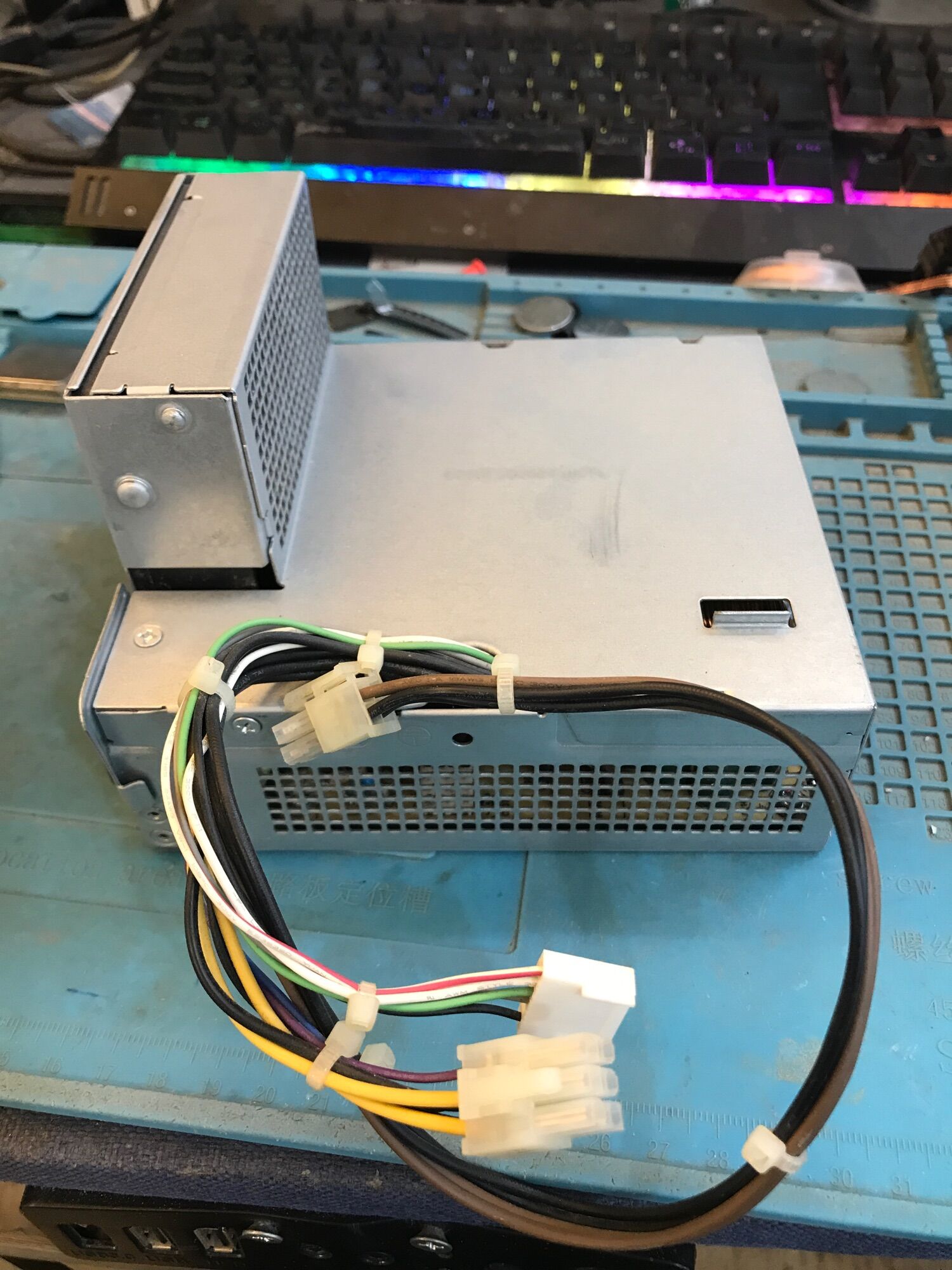 Nguồn của máy case đồng bộ hp 6000 _ 8000 _ 6200 _ 8200 _ 6300 _ 8300 _ hp workstation z220 sff cũ