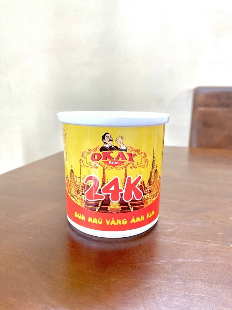 24K Metallic Gold Paint