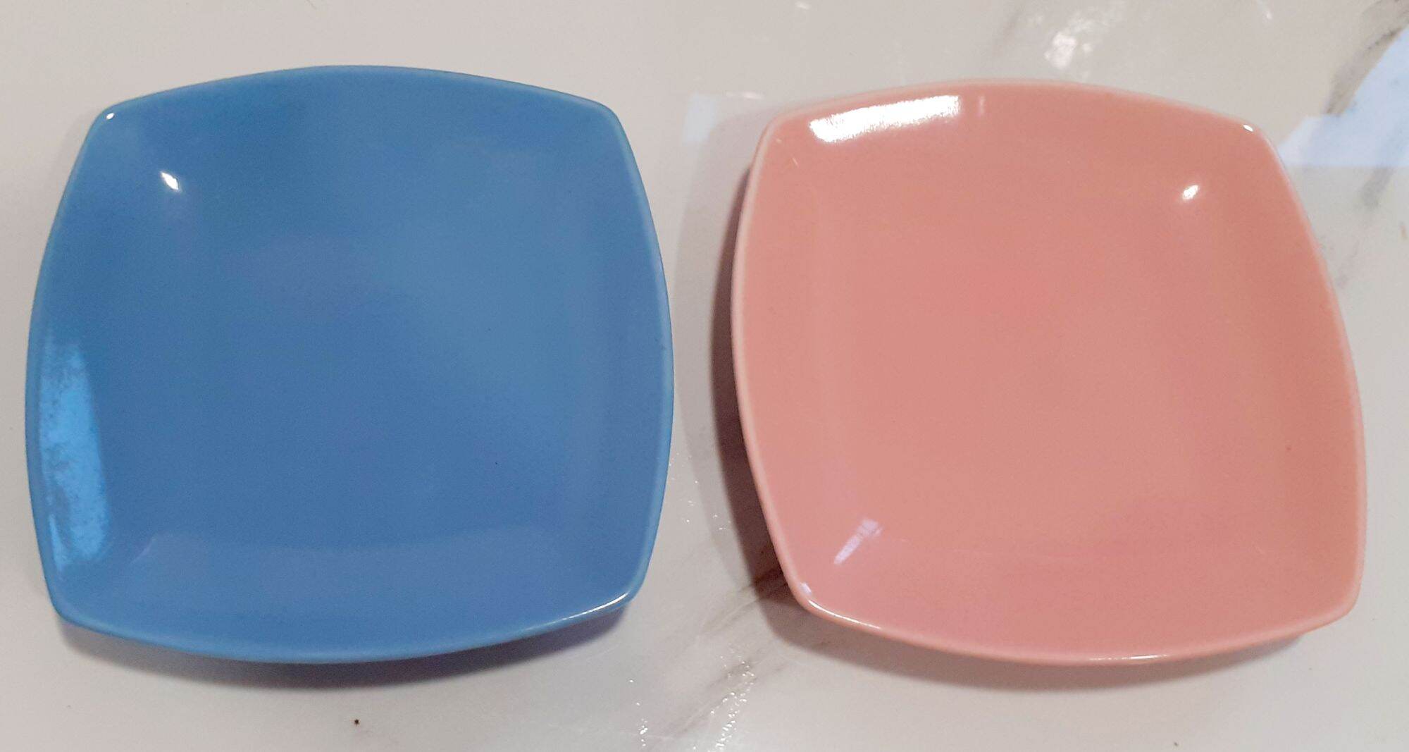 Đĩa gốm sứ dáng vuông 14cm