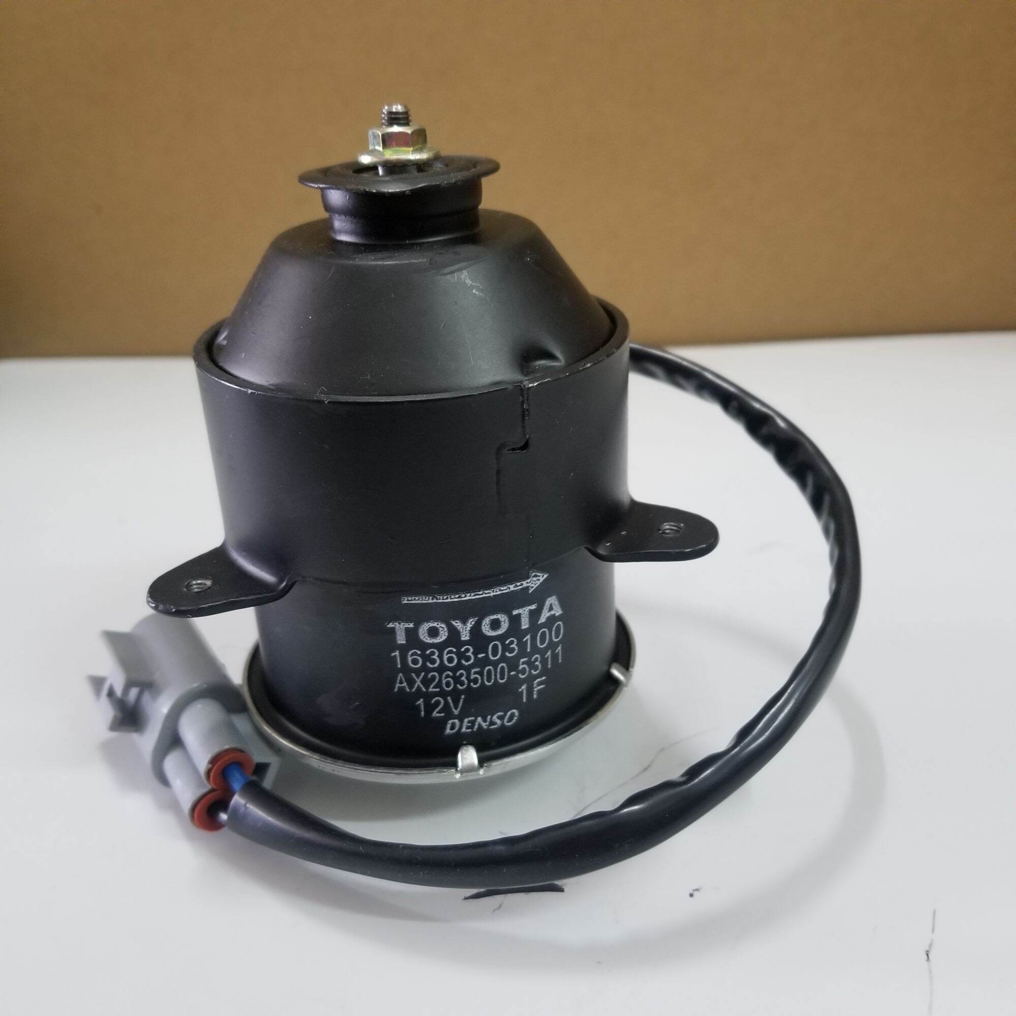 Motor quạt dàn nóng DENSO 2V 5311