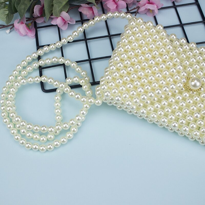 Túi đeo chéo mini dạng bì thư giả ngọc trai