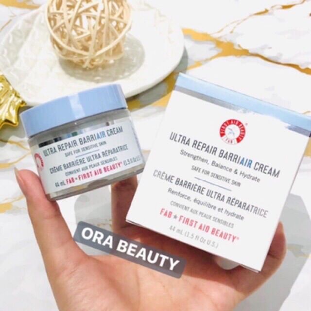 Kem dưỡng phục hồi da first aid beauty ultra repair barriair cream