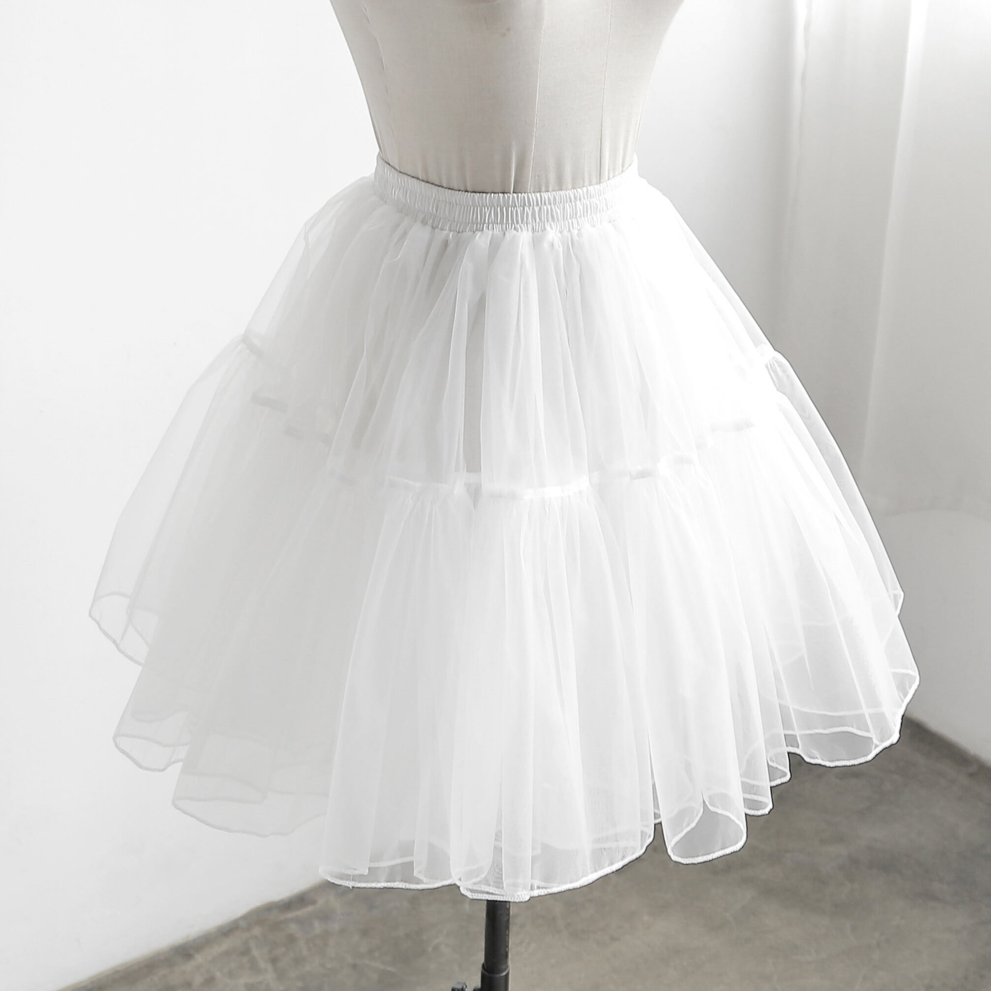 Tùng PhồNg Váy Tùng PhồNg Voan Mềm Mại Không Xương Bạo Lực Thường Ngày Lolita Chân Váy Cosplay