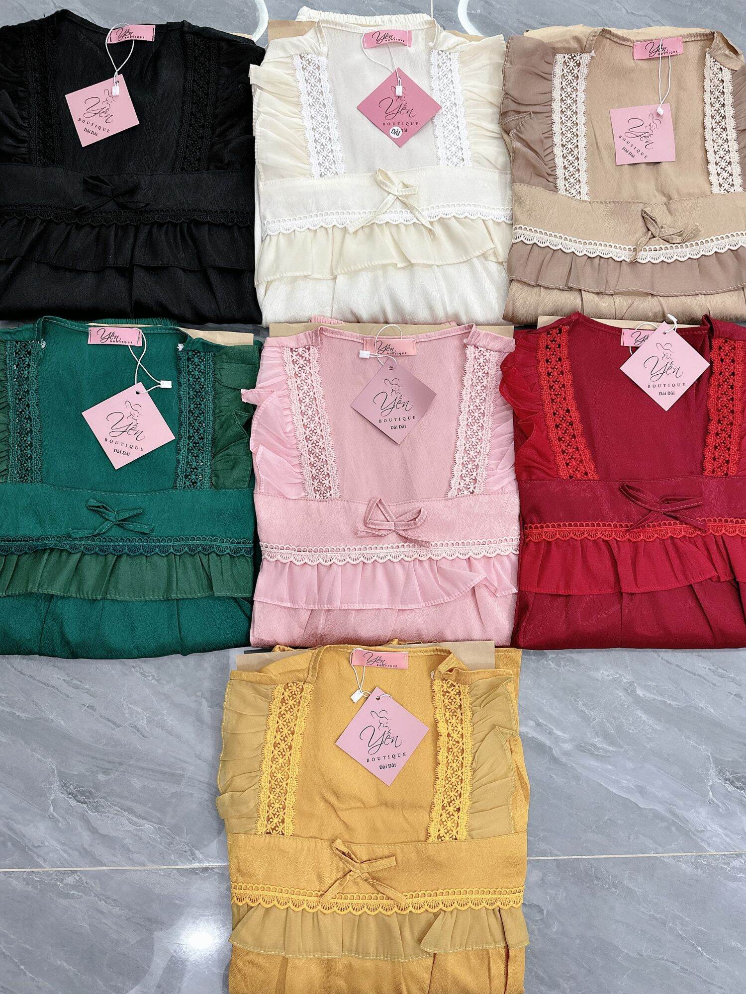 Bộ pijama lụa xước tiểu thư phối voan phom 40-60kg - helen bralette