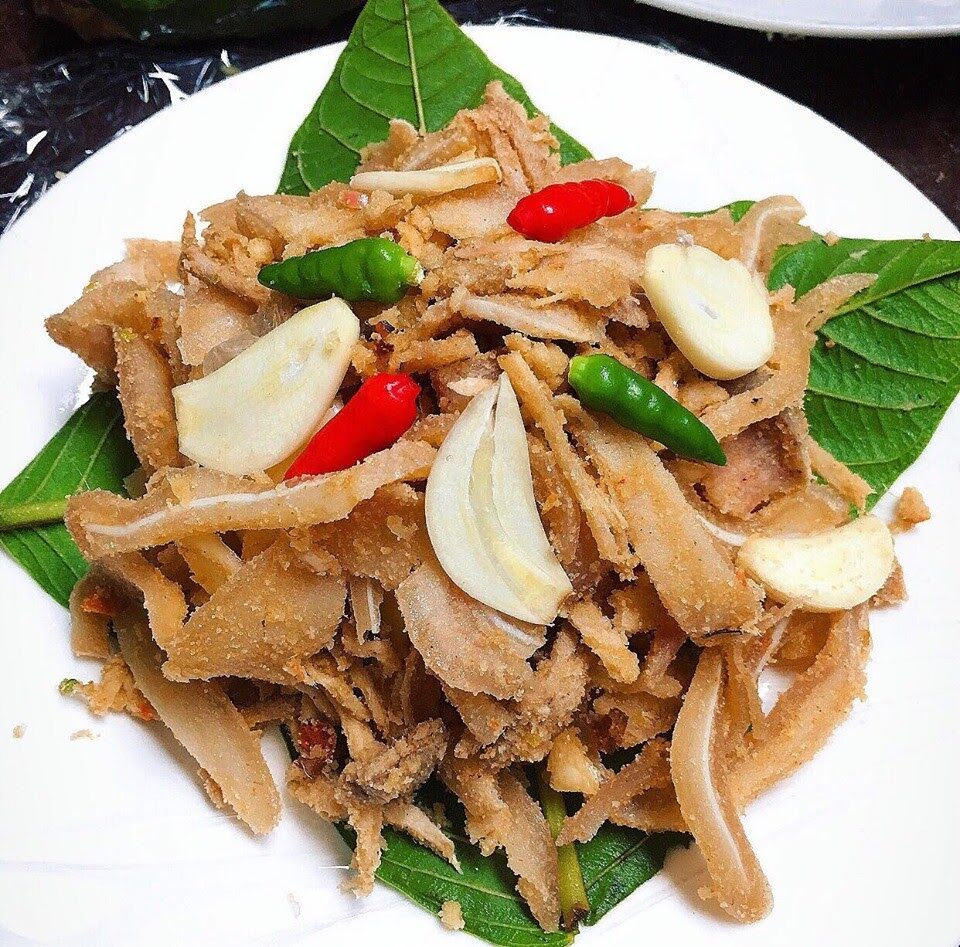 2 cây tré đặc sản bình định (1 cay 200gram luon rơm)