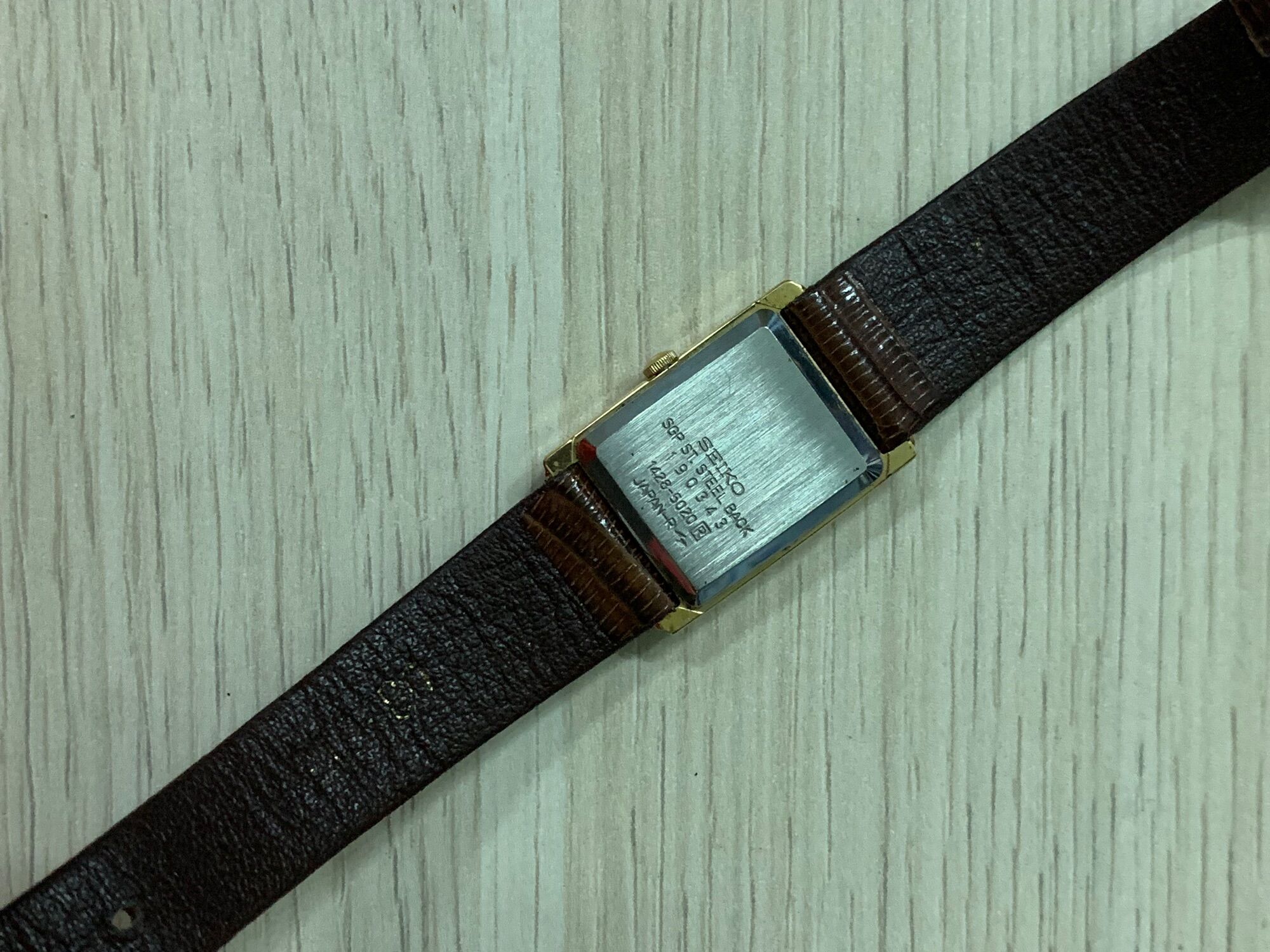 Đồng Hồ Nữ Hiệu Seiko hàng si