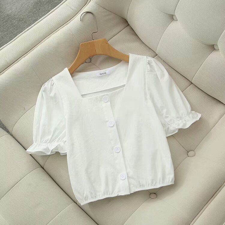 Áo cổ vuông tay phồng phong cách vintage