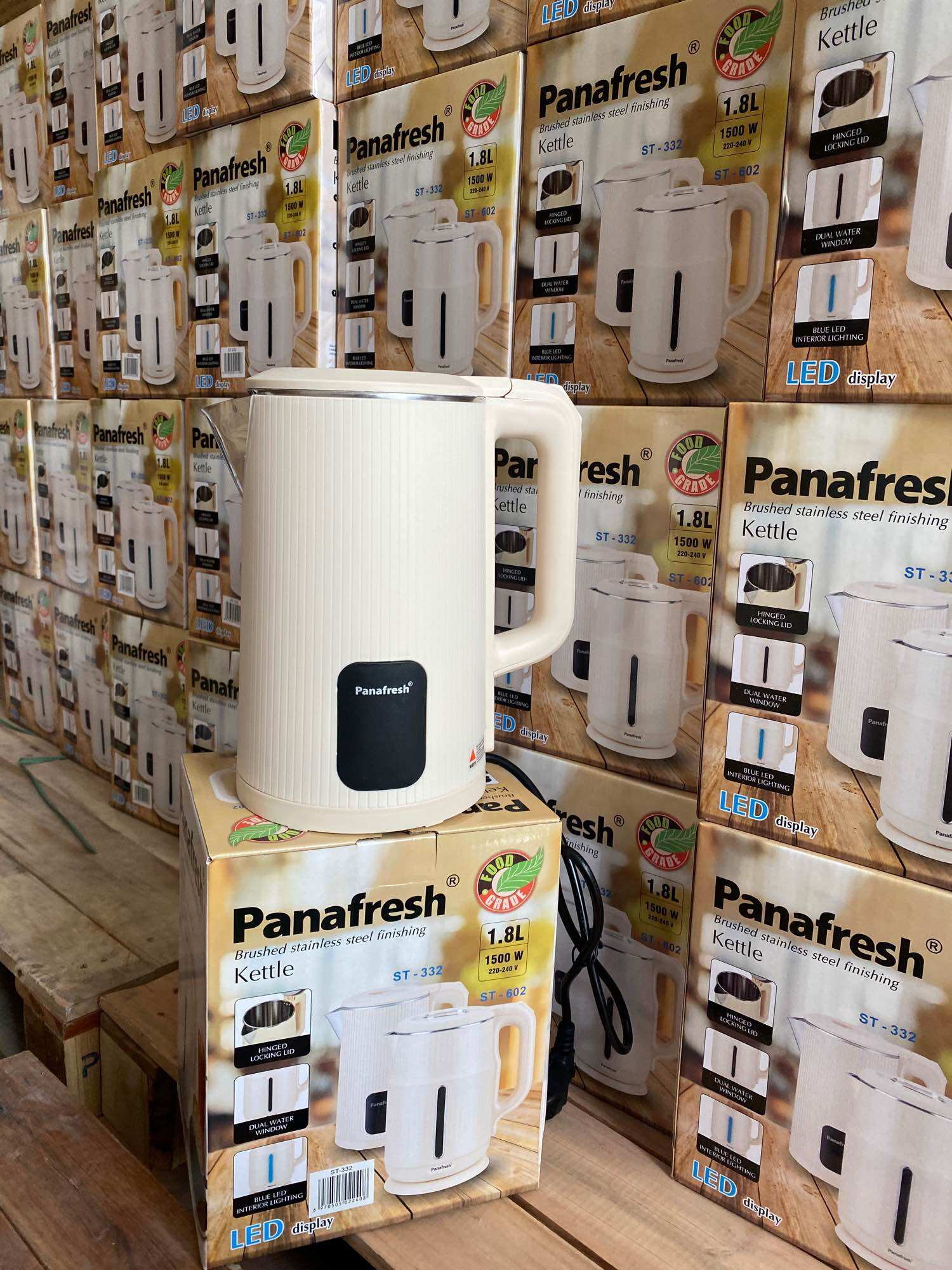 Ấm đun siêu tốc Panafresh ST-332