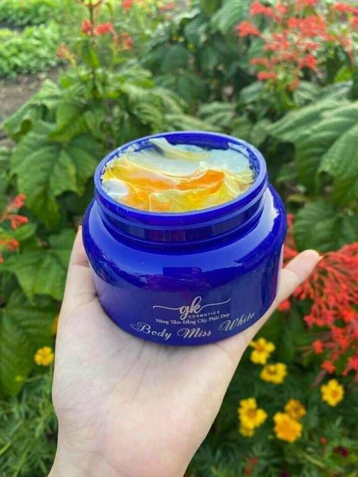 Combo Dưỡng Da Trắng Hồng Cấp Tốc ( body + tắm trắng )