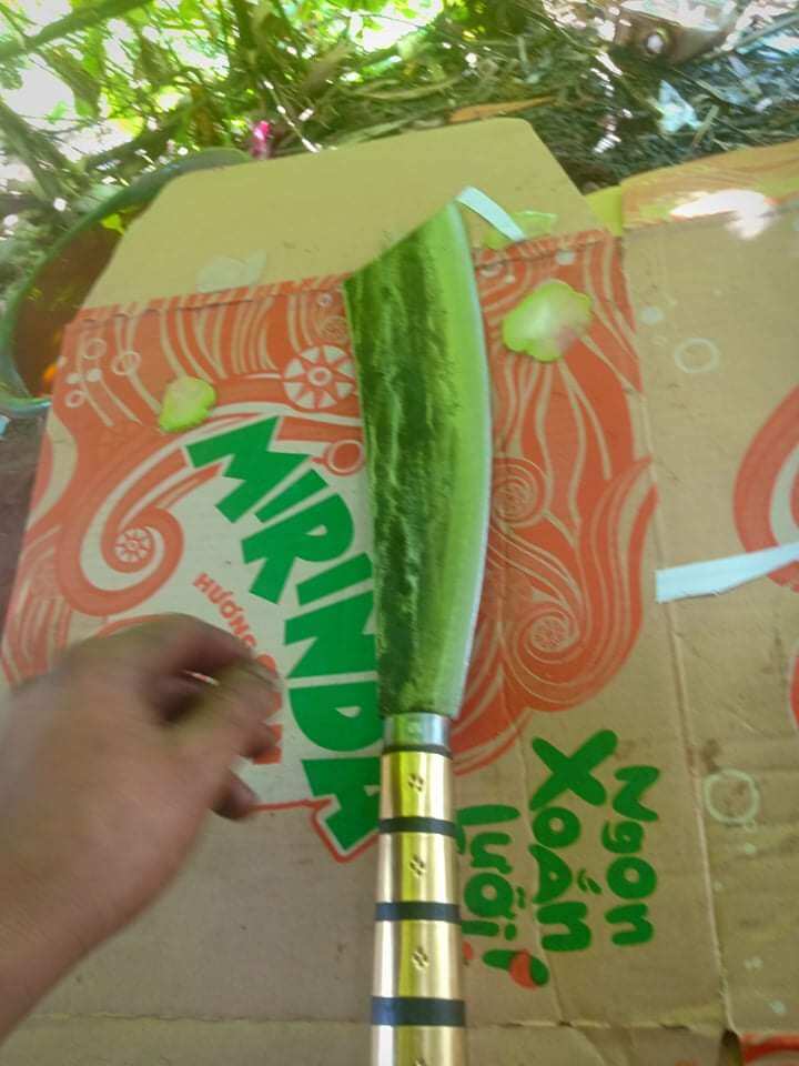 Dao chặt xương chặt gà chặt cây thoải mái chặt