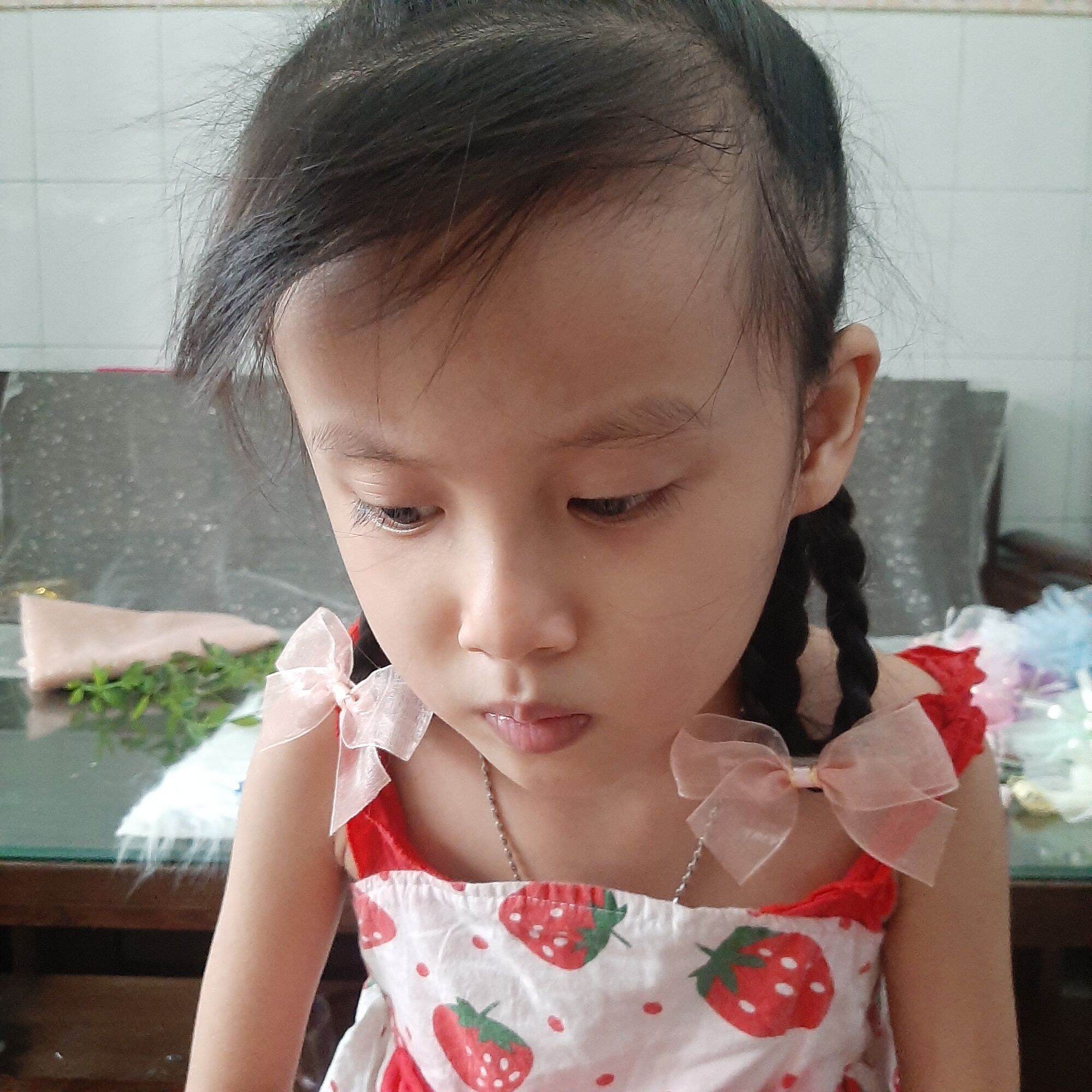Set 2 kẹp tóc dễ thương cho bé