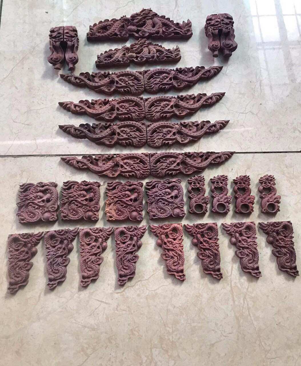 Hoa vă gỗ cẩm  cho lồng khuyên, hút mật