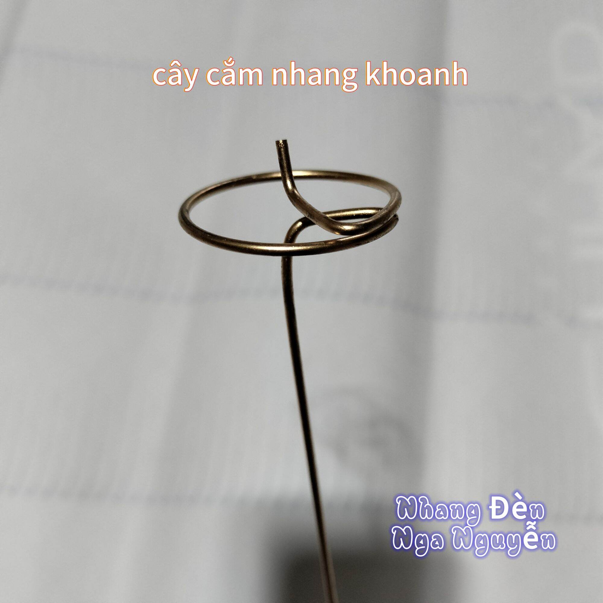 Cây cắm nhang khoanh - nhang vòng
