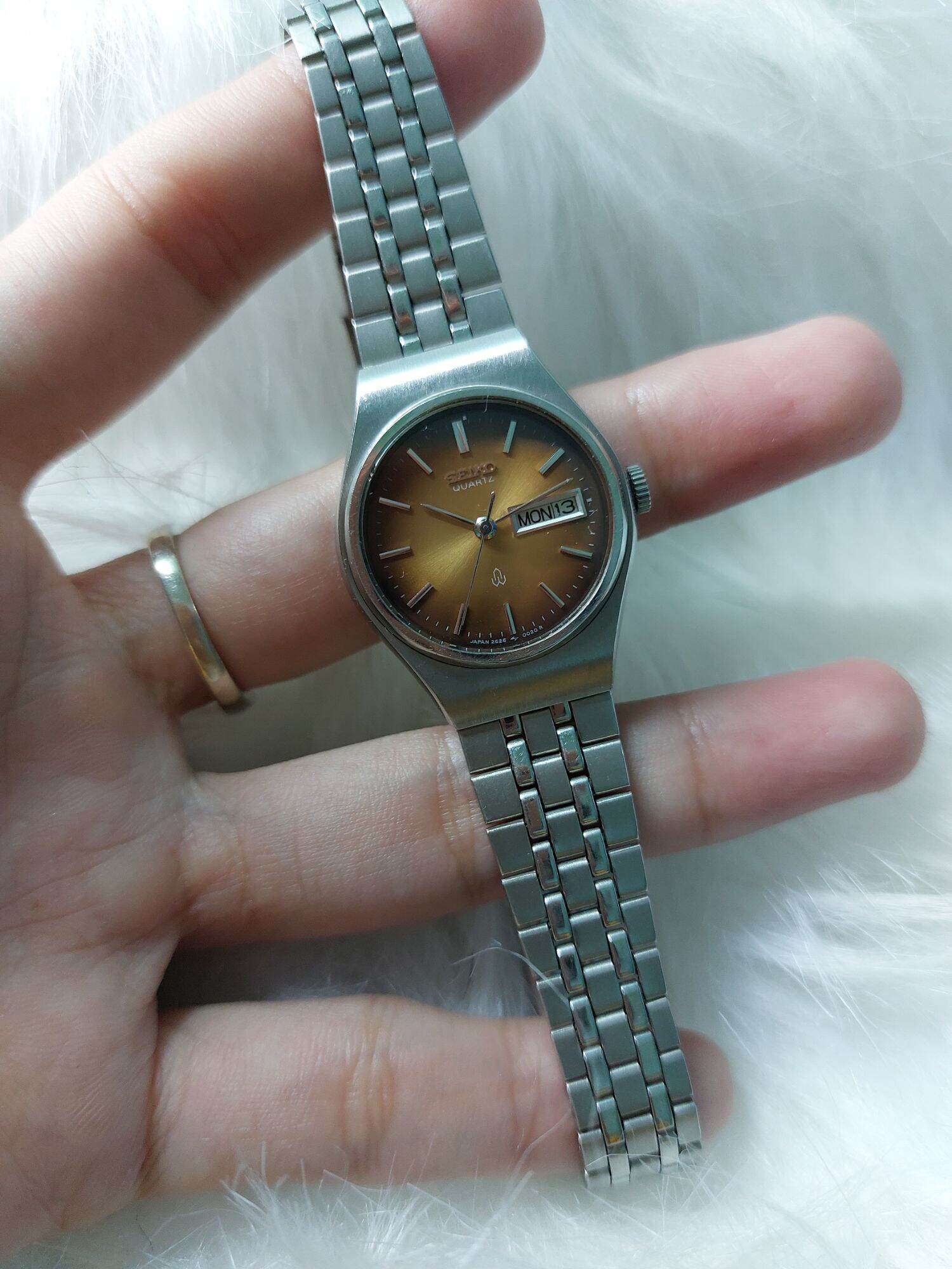 đồng hồ nữ seiko nhật