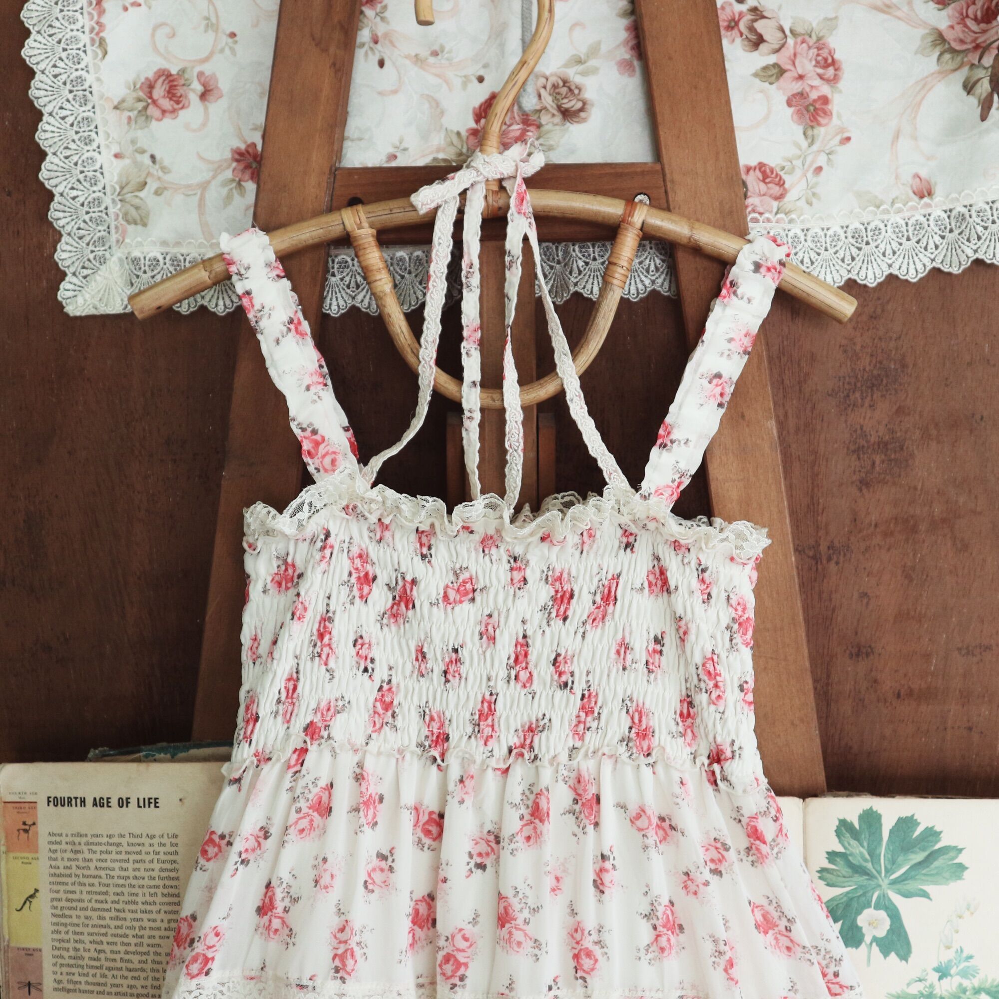 Đầm hoa L’est Rose 2hand Vintage.hoacuc