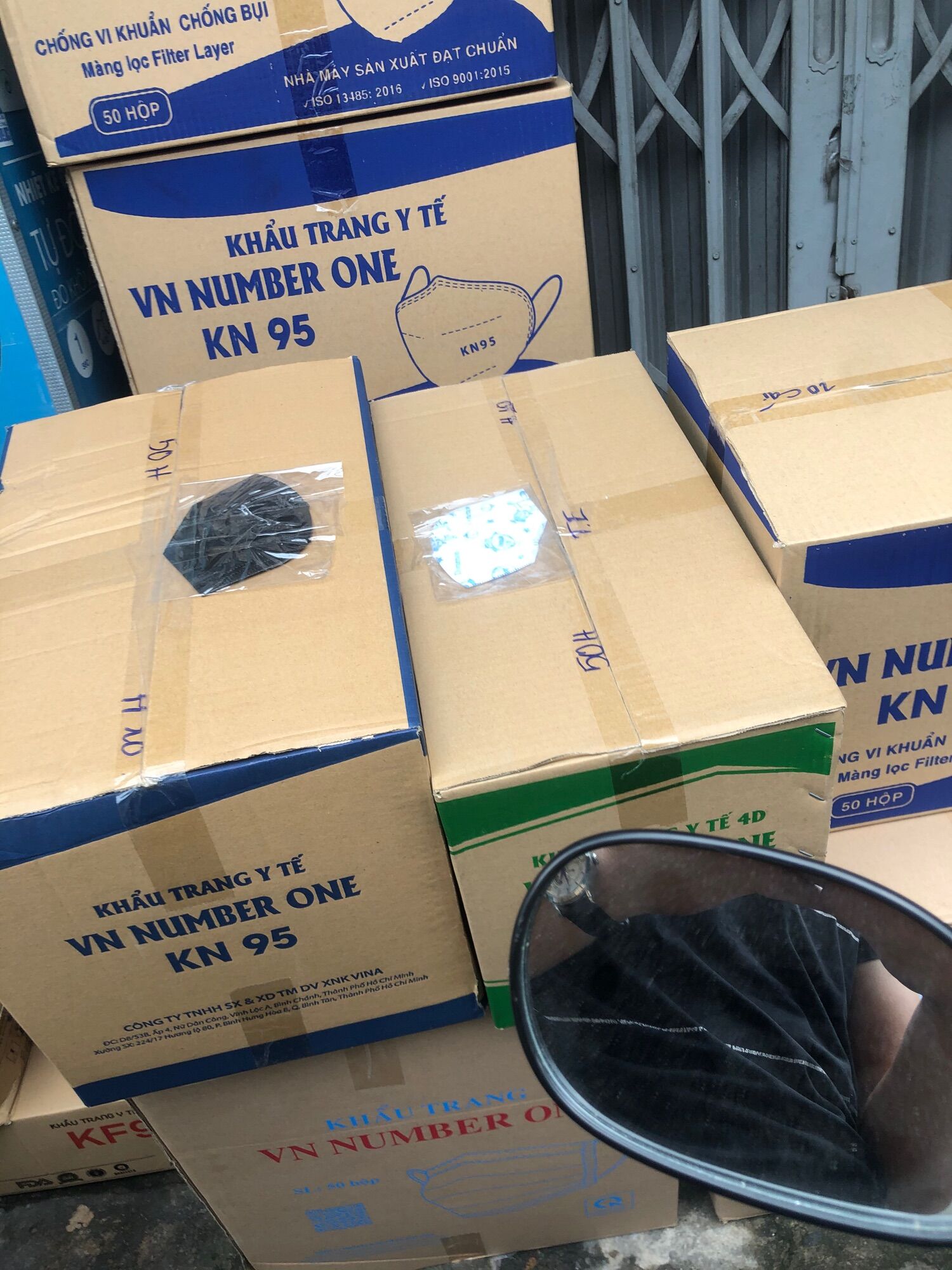 Khẩu trang Kn95 Vn Number One Trẻ Em( 4 lớp )( hộp = 10 cái)