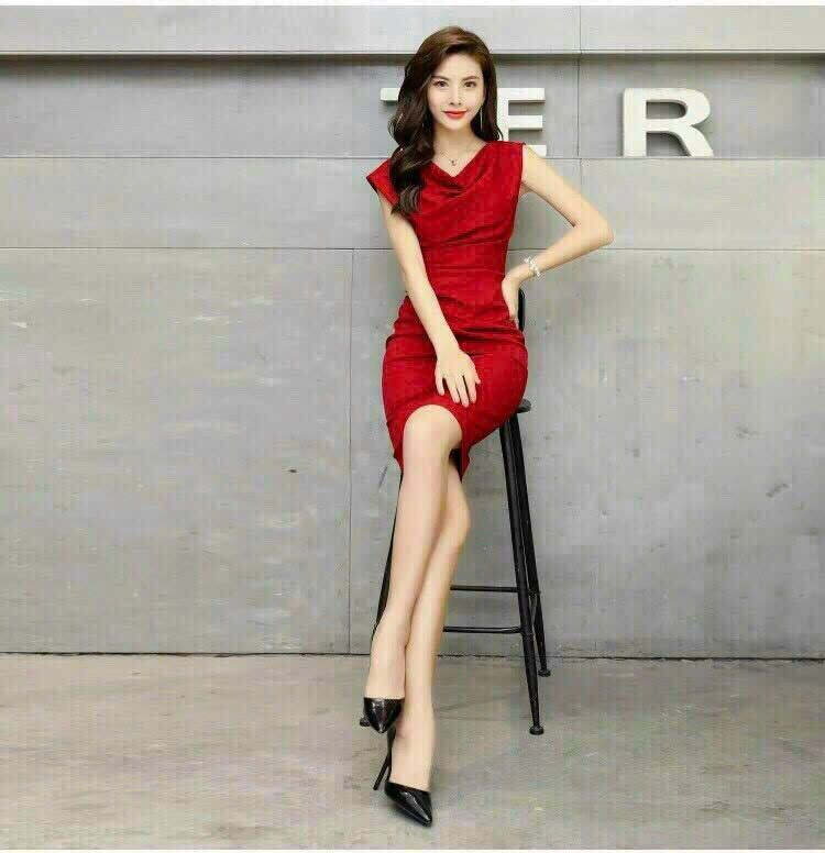 Đầm ôm body thun poly cổ đổ màu đỏ