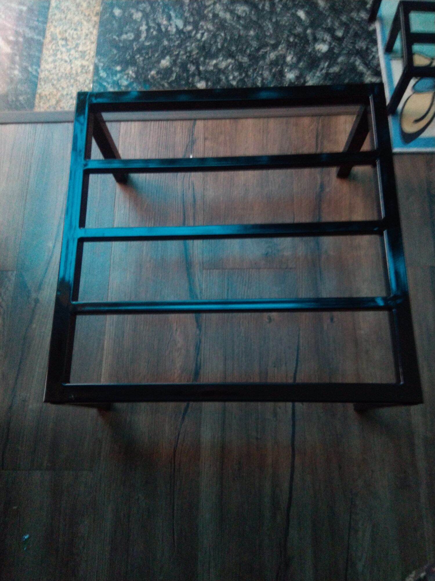 Kệ kê chậu cây vuông 40cm, cao 15-20-25cm. hộp thép 2x2cm. 3 nan phụ đỡ trong lòng
