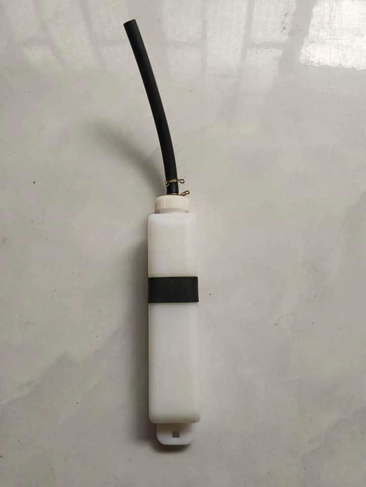 Bình nước phụ xe ba gác