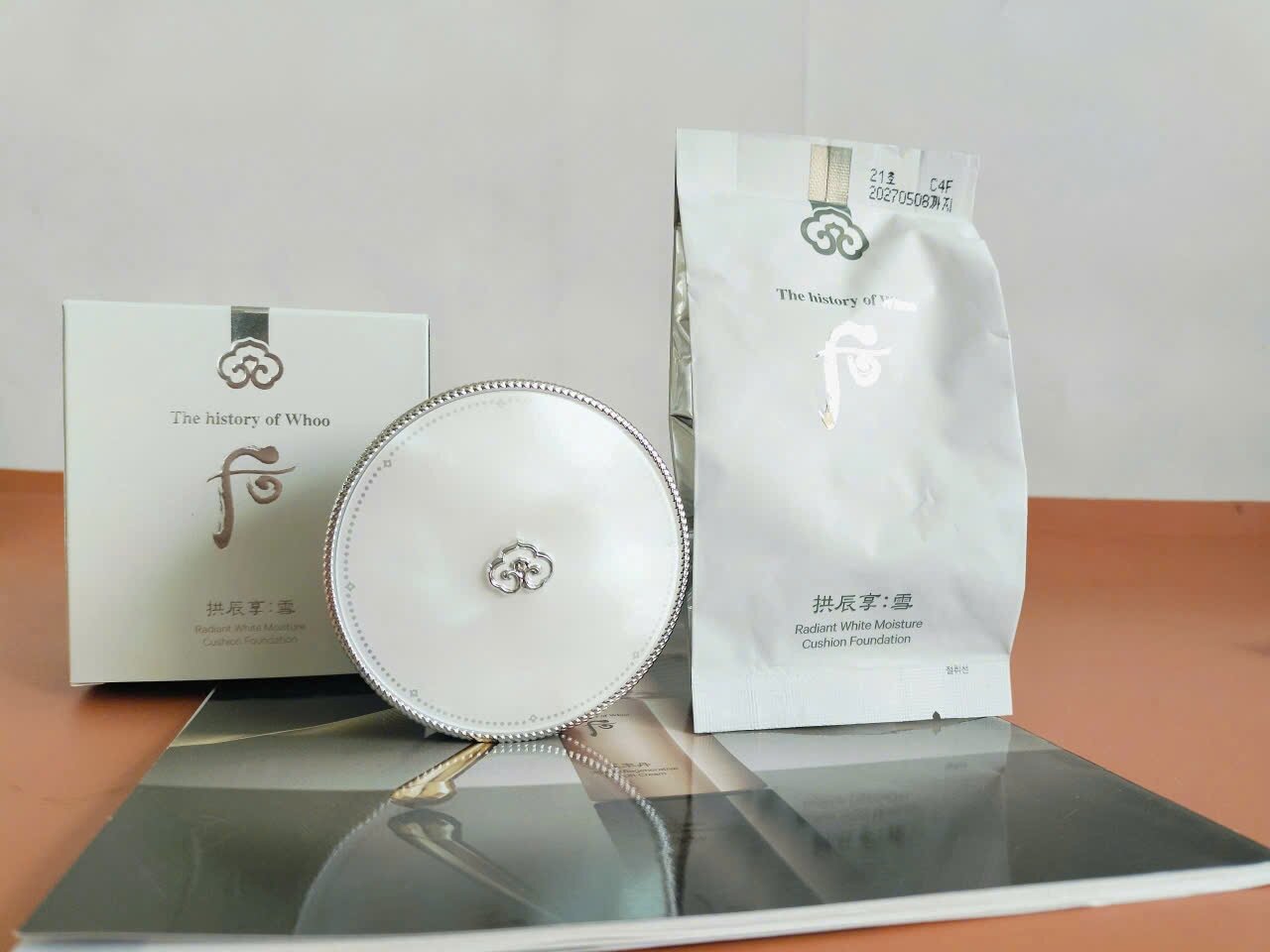 Lõi Phấn Nước Thay Thế Whoo Dưỡng Trắng Chống Lão Hóa Spf50+/Pa+++