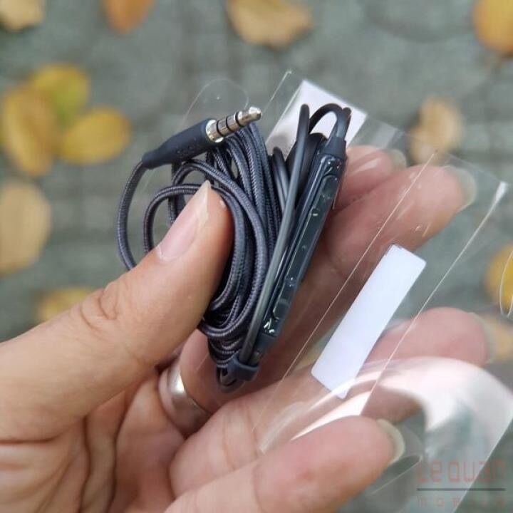 Tai nghe Sam Sung Zin AKG chân 3.5