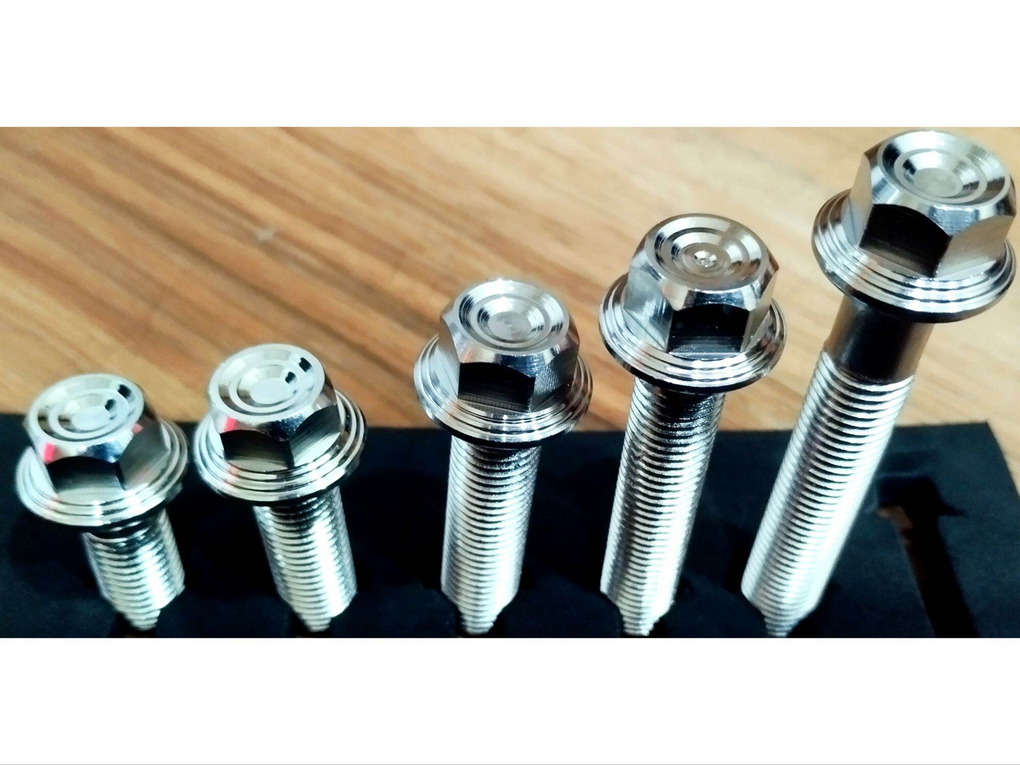 Ốc Inox 304 Salaya đầu trụ Thái