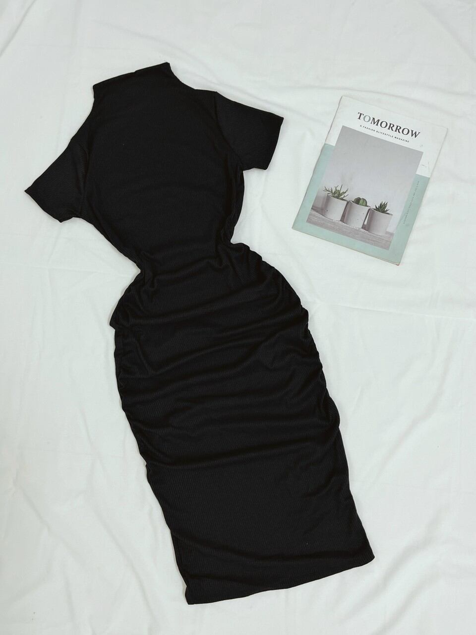 Đầm Cổ Lọ Tay Ngắn Ôm Body