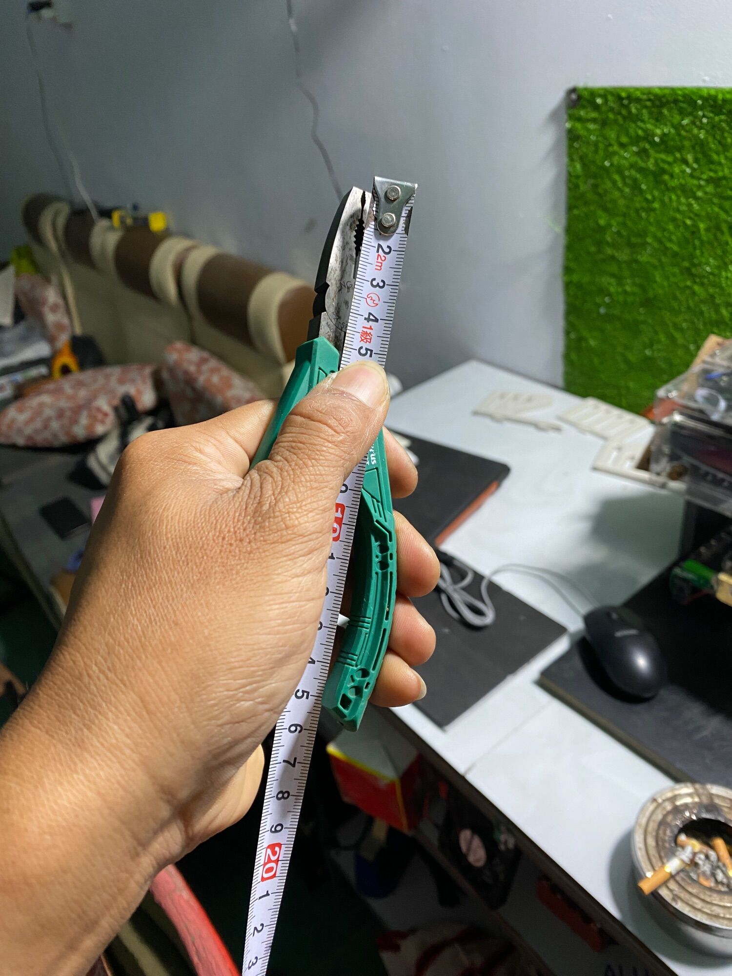 Kềm mở ốc hư ENGINEER.