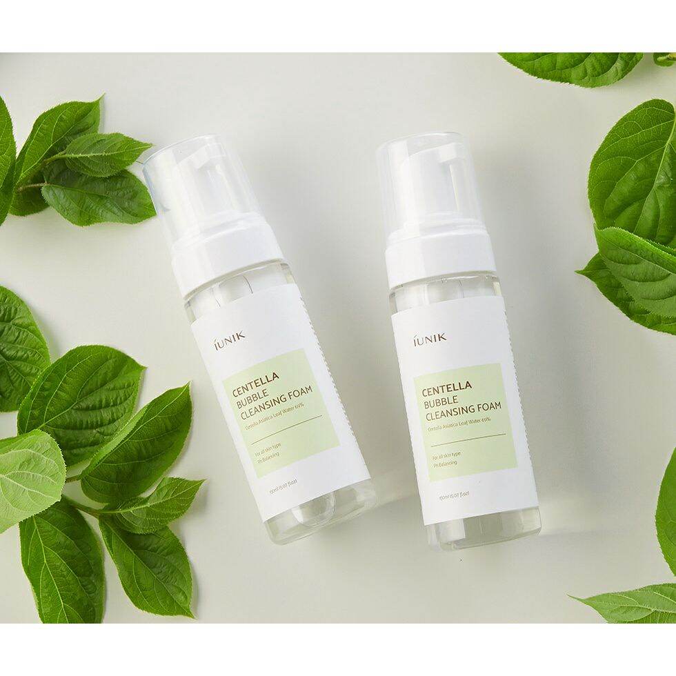 Sữa rửa mặt tạo bọt rau má Iunik Centella Bubble Cleansing foam