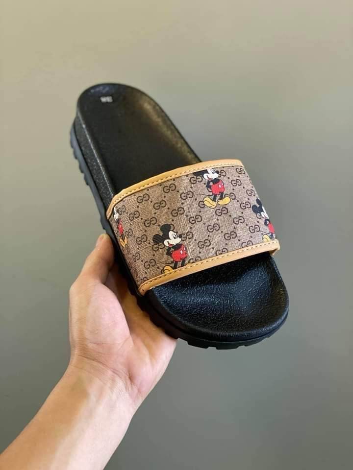Dép quai ngang  chuột Mickey