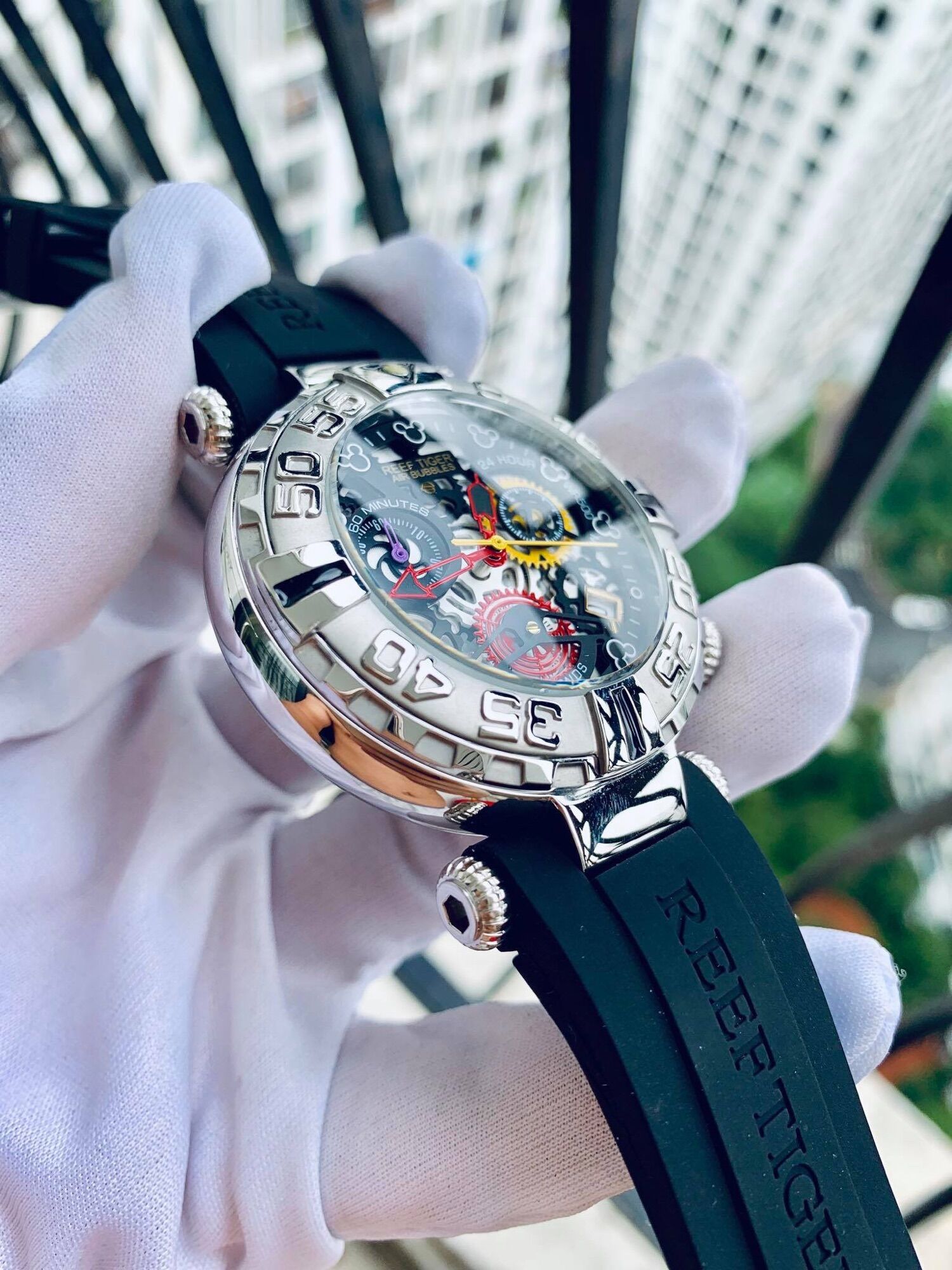 Đồng hồ nam Reef Tiger rga3059