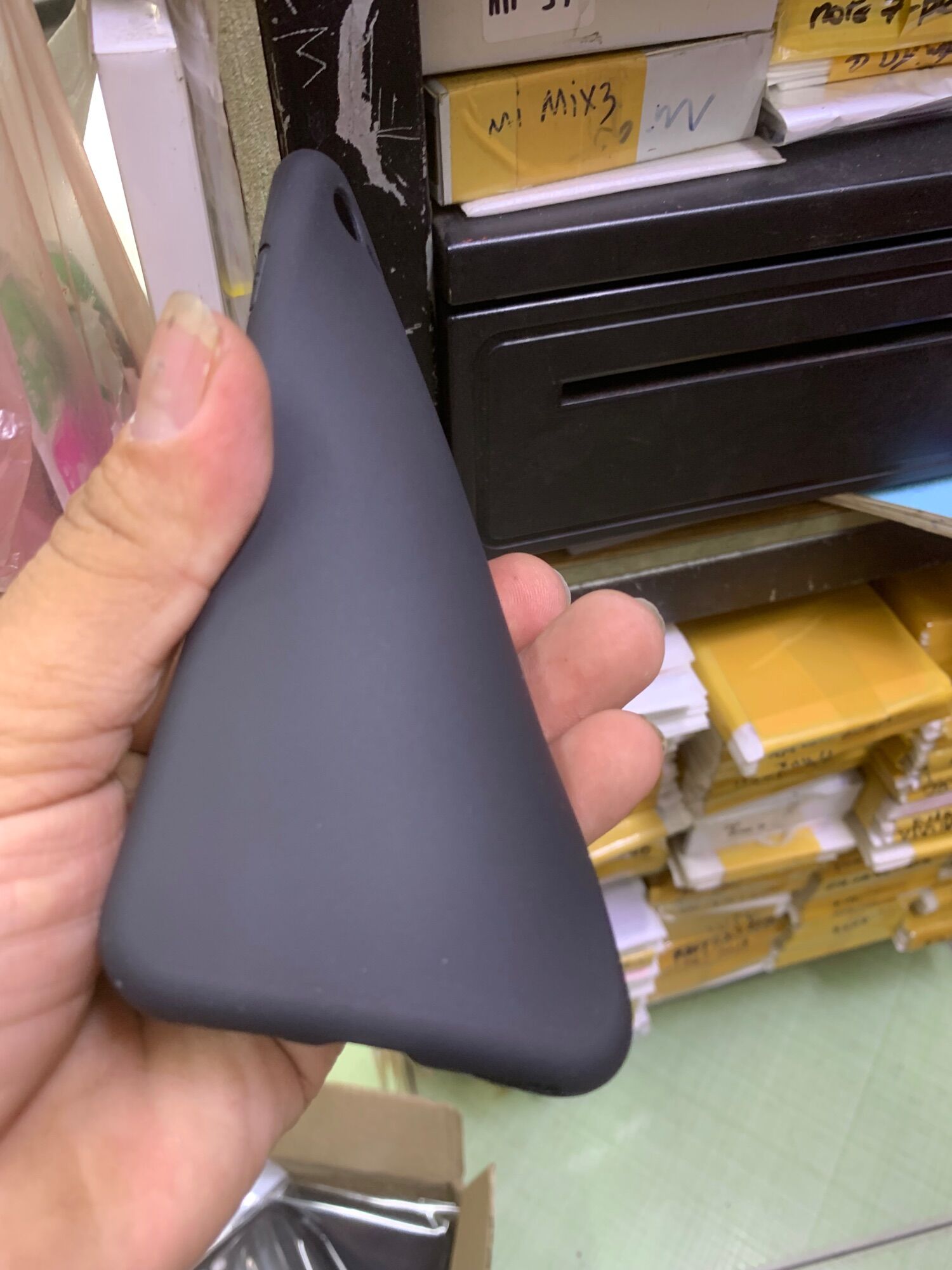 Ốp lưng IPhone 7G/8G dẻo đen