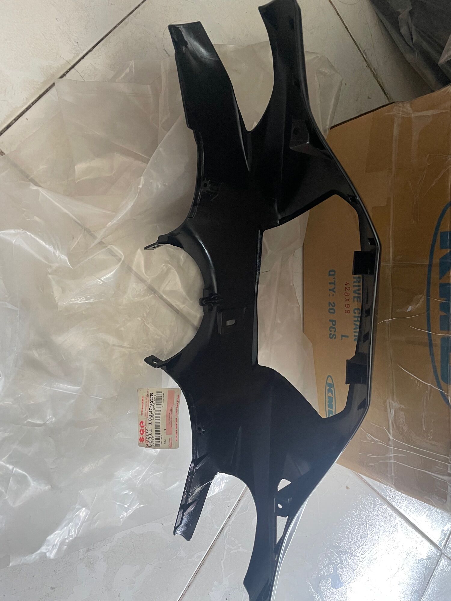 Ốp đèn pha axelo côn tay 125