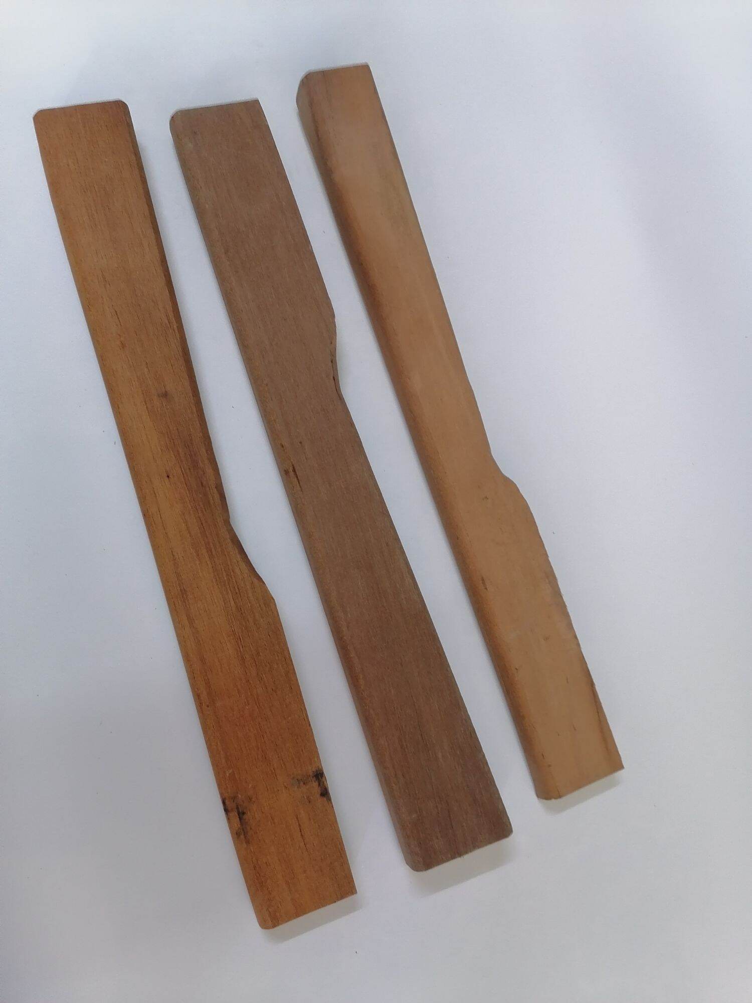 Cán Búa ( Cây gỗ mù U ).