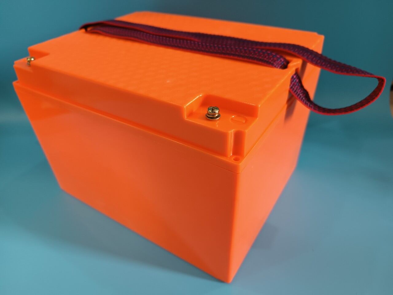 Hộp đựng pin lithium 255mmx200mmx180mm