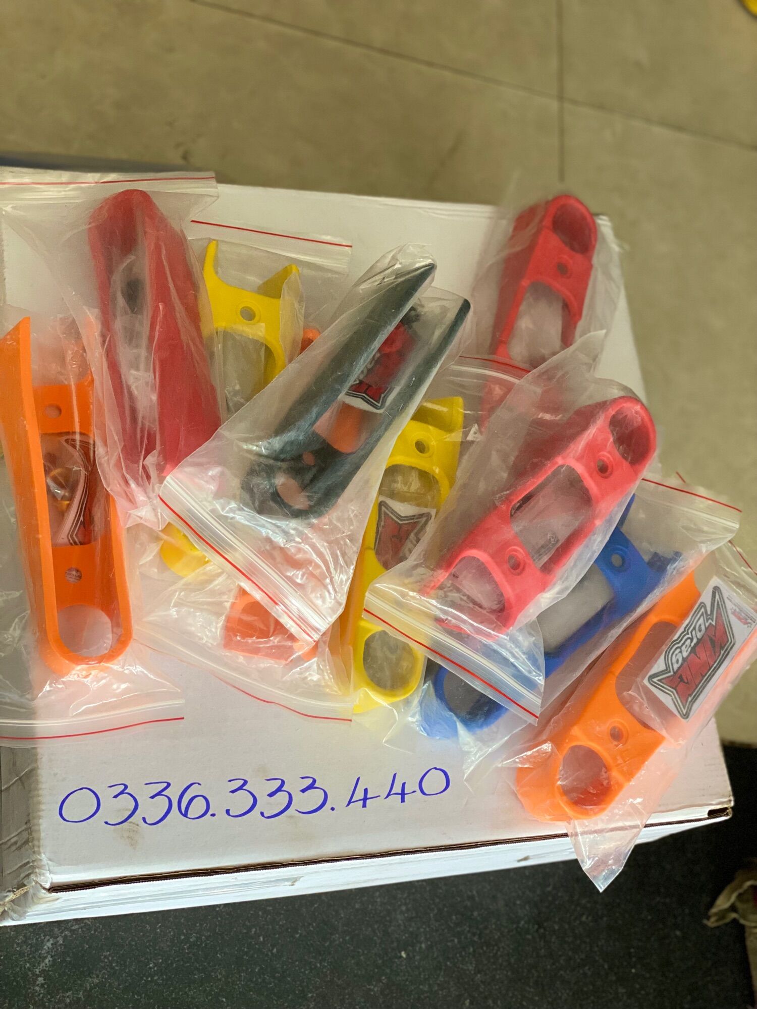 [ RẺ VÔ ĐỊCH ] cao su gấp đỡ sên kingdrag gắn cho xe honda yamaha nhiều màu - Minh Kiệt Racing