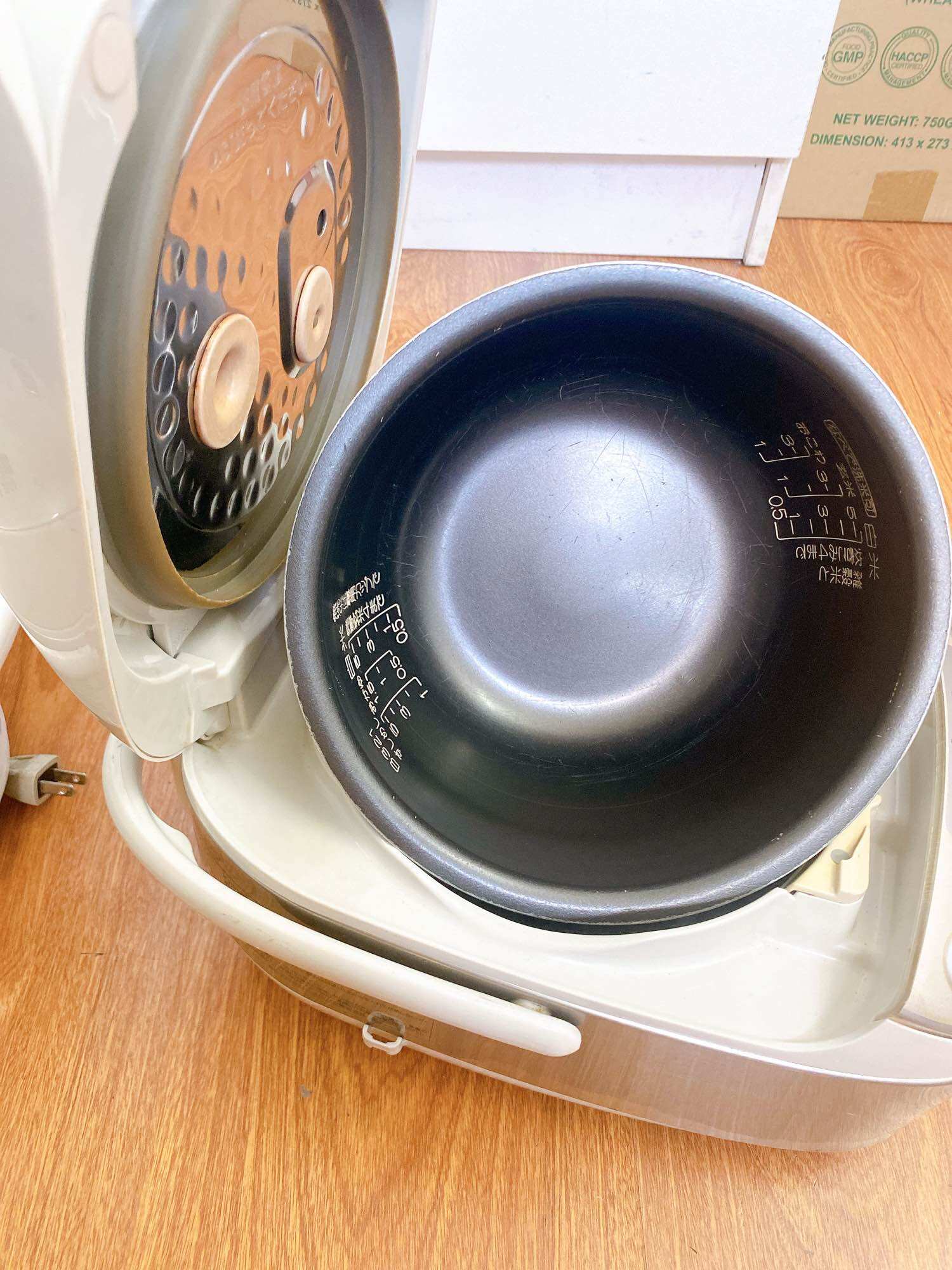 [Áp suất AI cơm ngon] Nồi cơm điện nội địa Nhật Zojirushi 1L