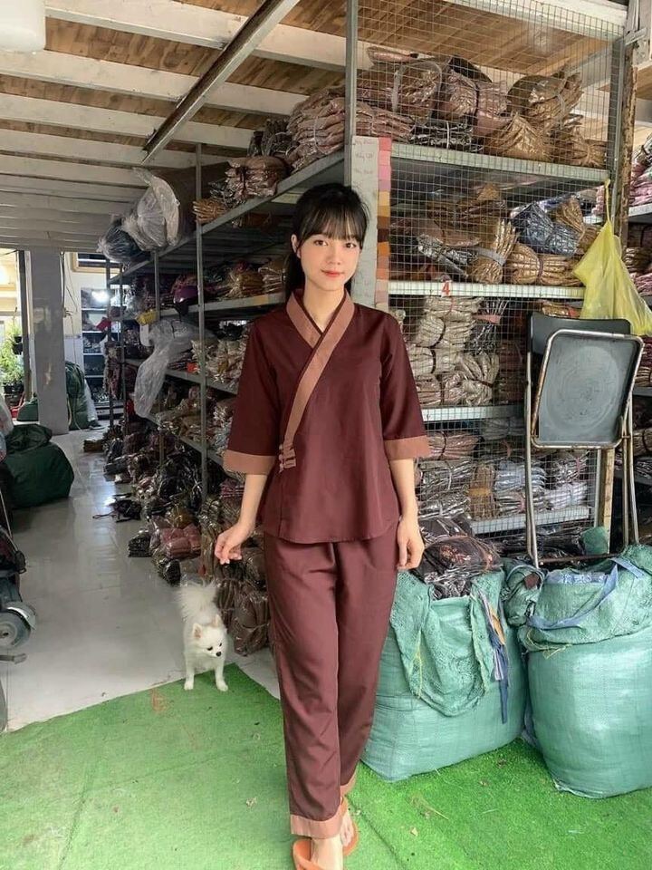 Đồ đi chùa nữ_Mẫu kate 3 nút