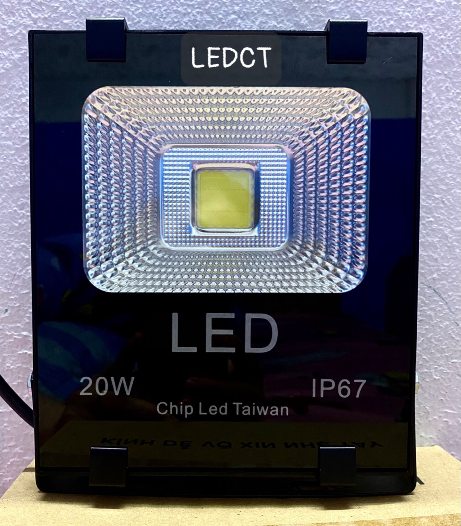 (Combo 2 Cái) Đèn pha LED 20W Thân Nhôm (Trắng, Vàng, Xanh lá, Xanh dương, Đỏ, Đổi màu)