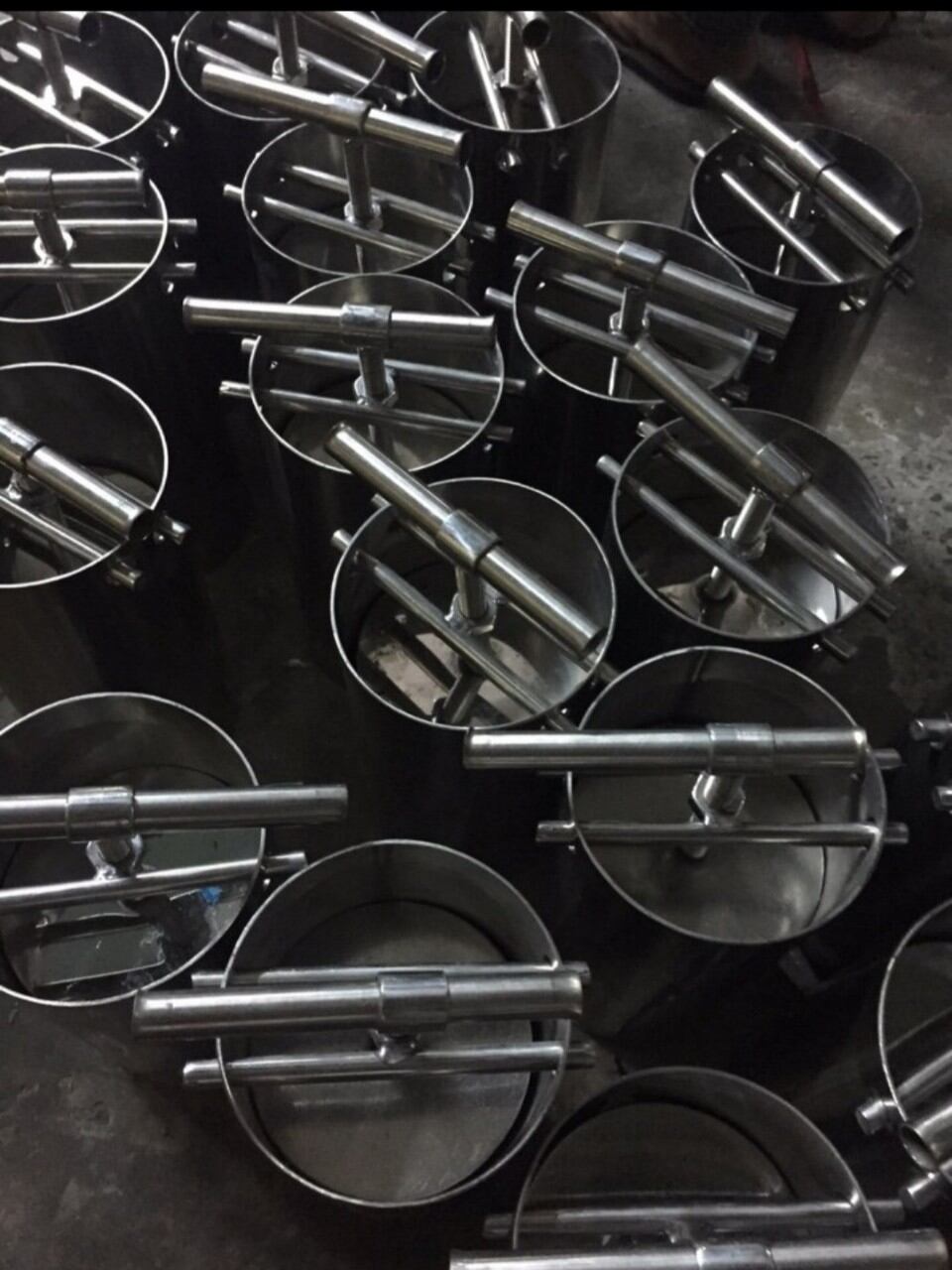 KHUÔN LÀM GIÒ THỦ INOX 1,2KG ‐ 2,2KG