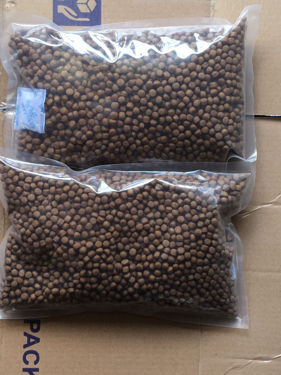 1kg Thức ăn Cá Koi kingfeed 8mm, cho cá size 30cm - đại