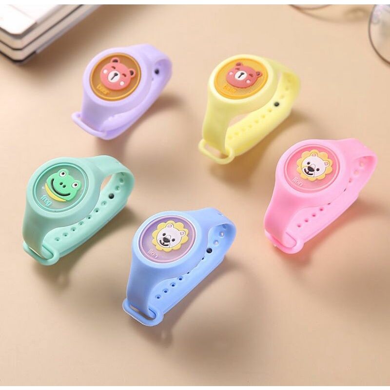 ĐỒNG HỒ ĐUỔI MUỖI CÓ ĐÈN LED CHO BÉ