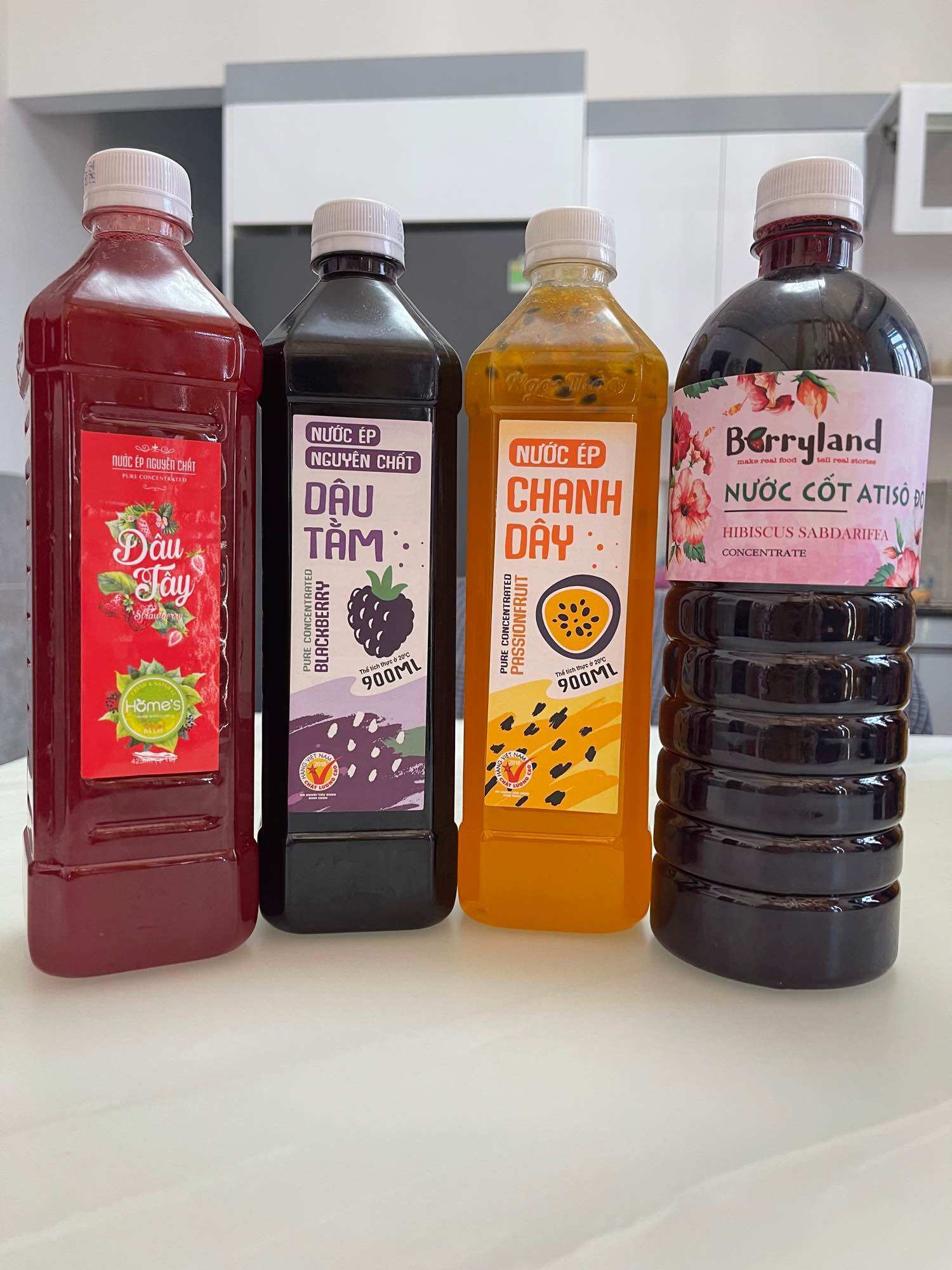 Nước Cốt Dâu Tây Tươi / cốt dâu tằm/ cốt chanh dây/ cốt atiso đỏ  Đặc Sản Đà Lạt 1000g /900ml syrup siro strawberry