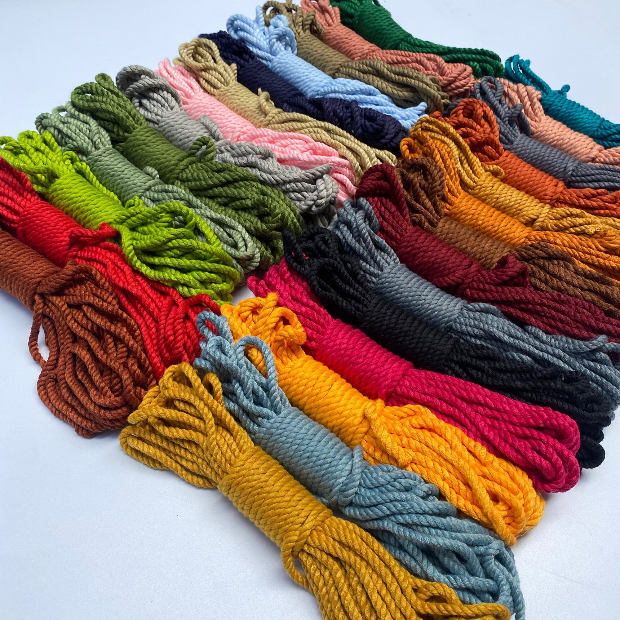 Bó 10 mét dây thừng macrame 3 xoắn size 5mm đủ màu
